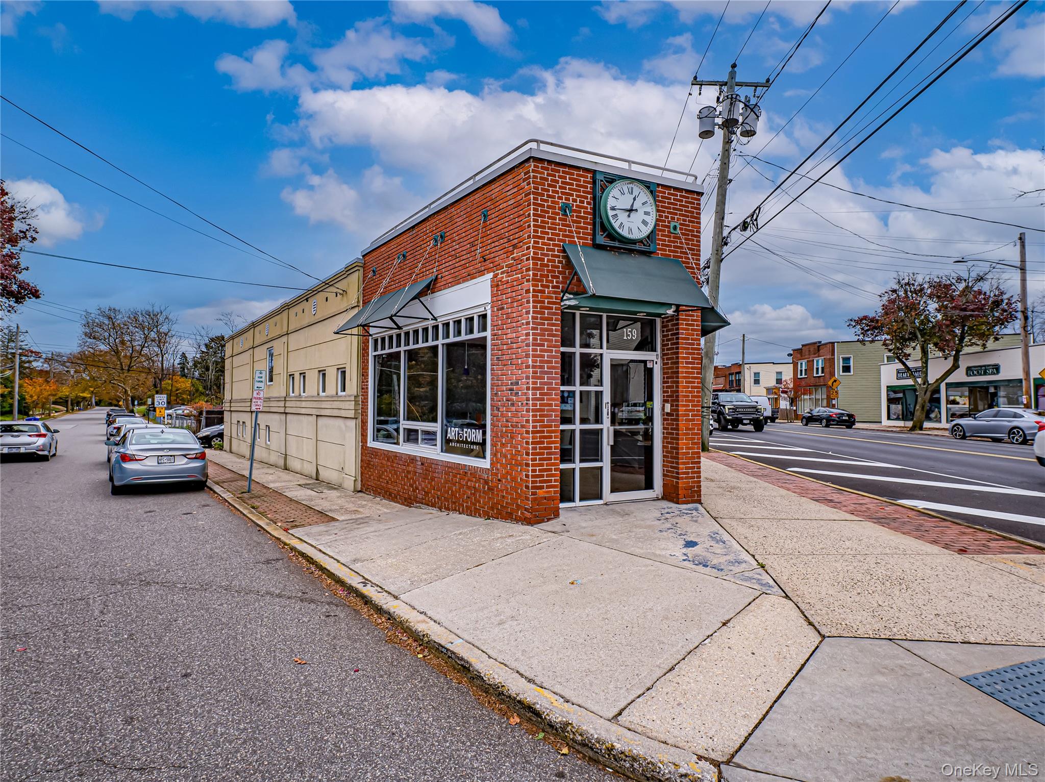 #4 photo, 159 Broadway, Amityville , NY 11701