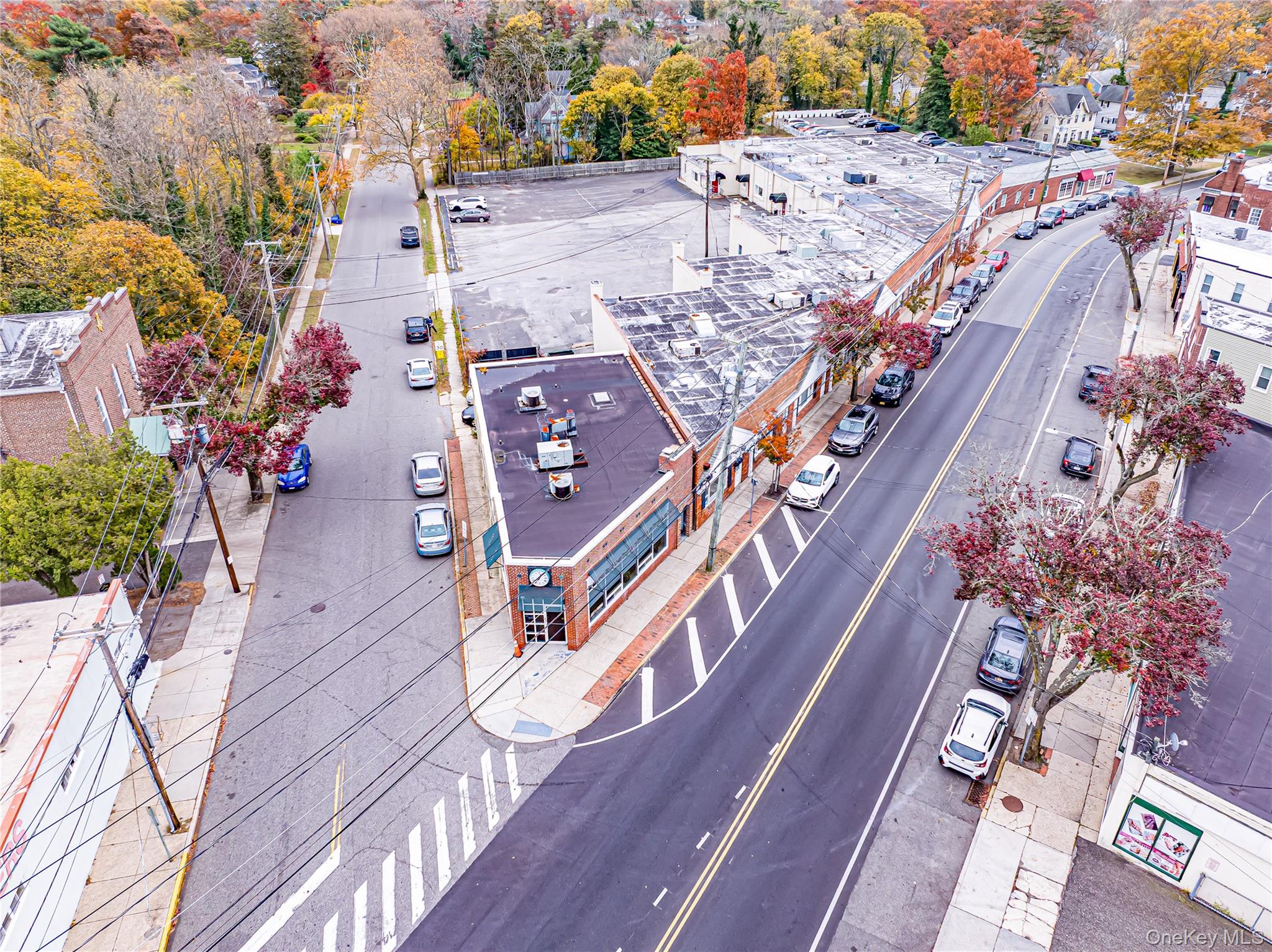 #7 photo, 159 Broadway, Amityville , NY 11701