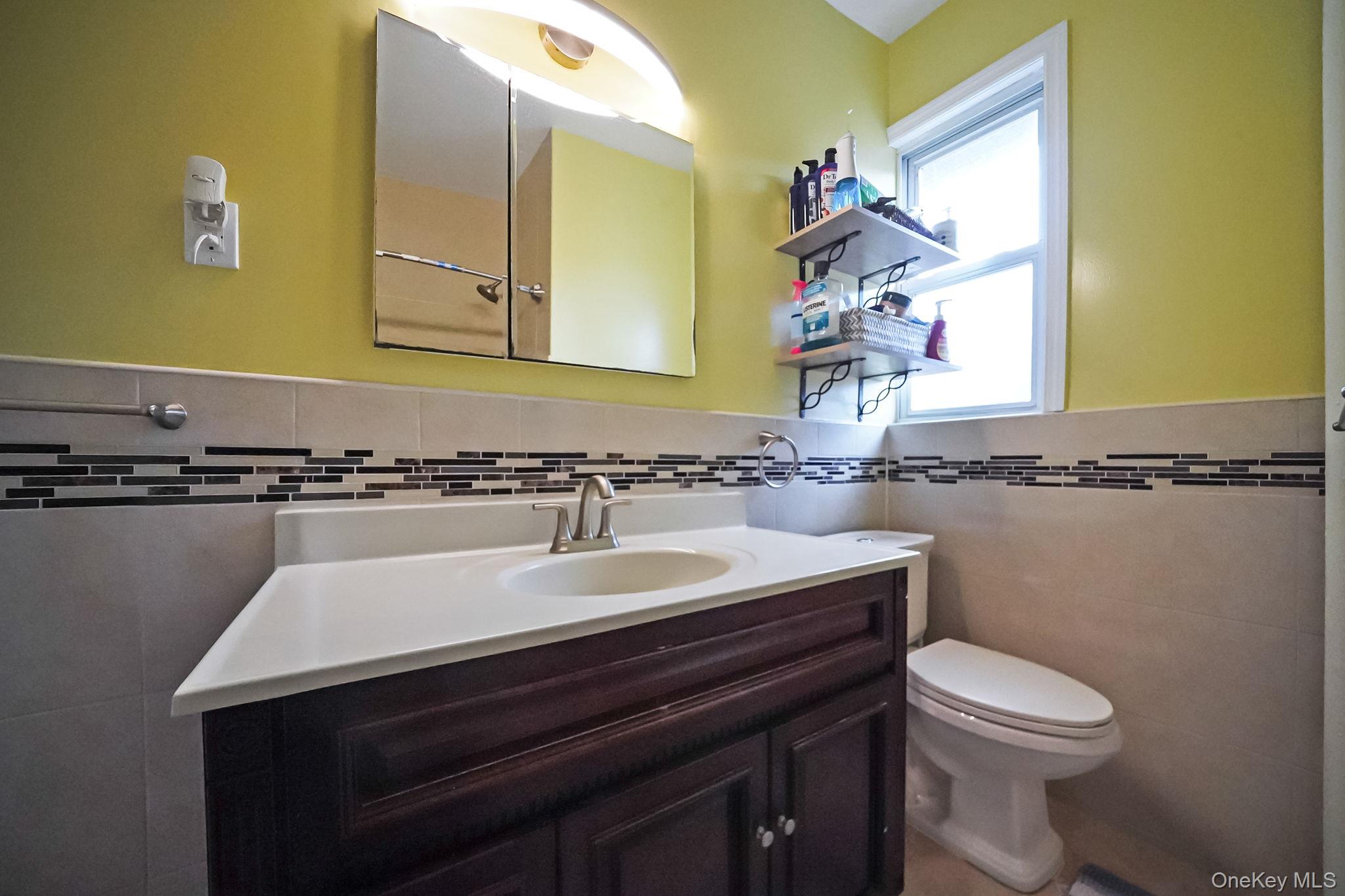 #12 photo, 18832 114th Drive, Saint Albans , NY 11412