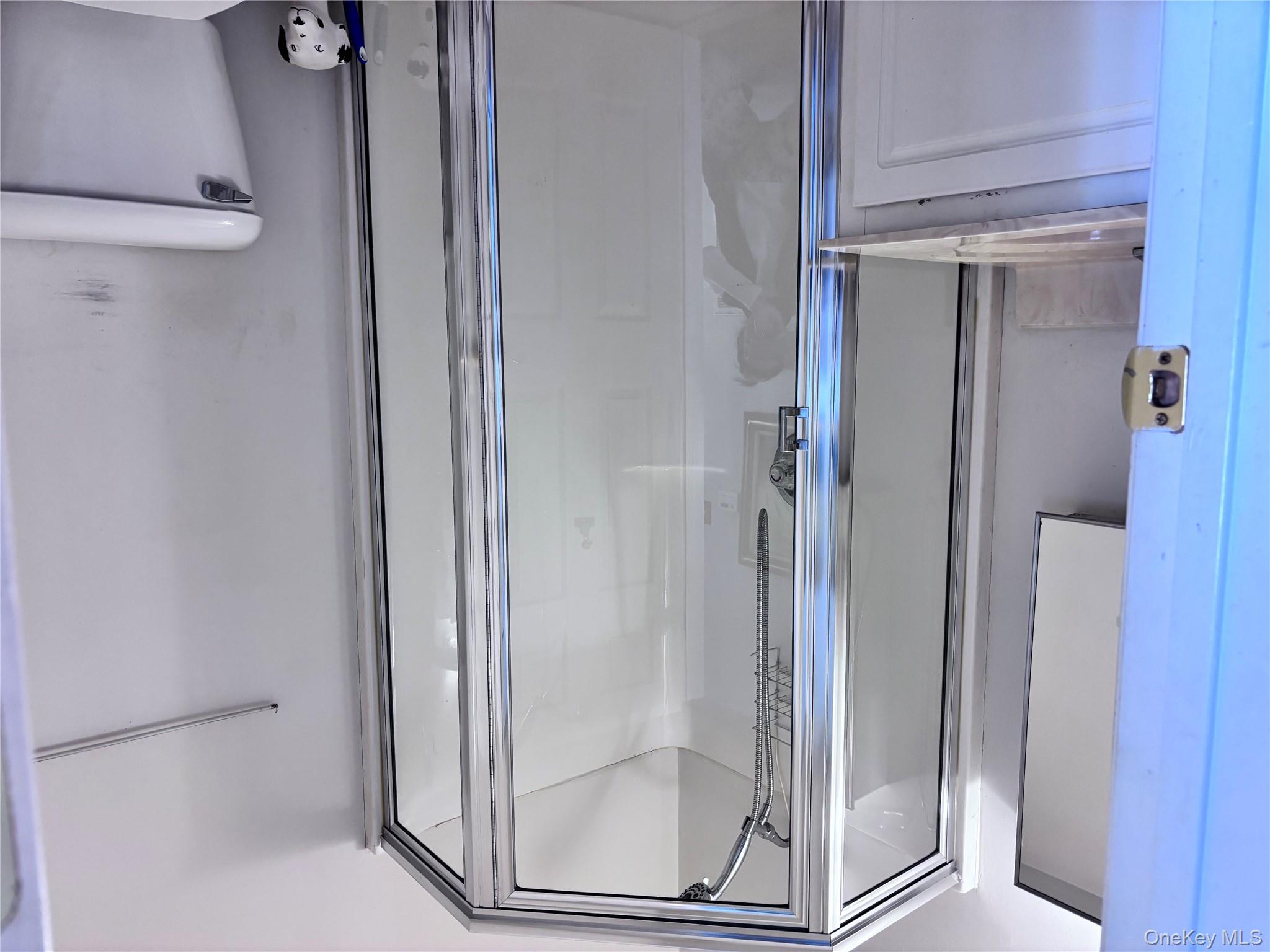 #12 photo, 816 Narragansett Villas Drive, Lindenhurst , NY 11757