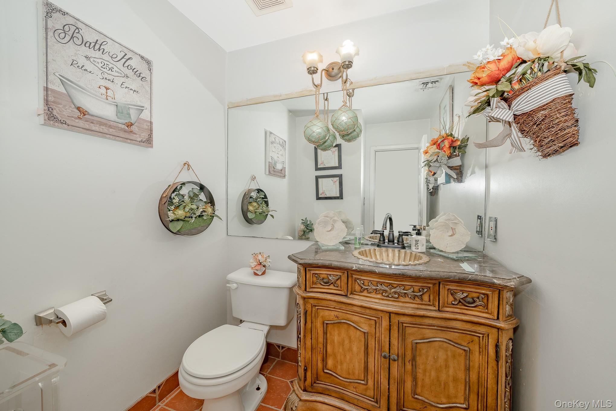 #10 photo, 5 Northwood Boulevard, سوفولك Central Islip , NY 11722