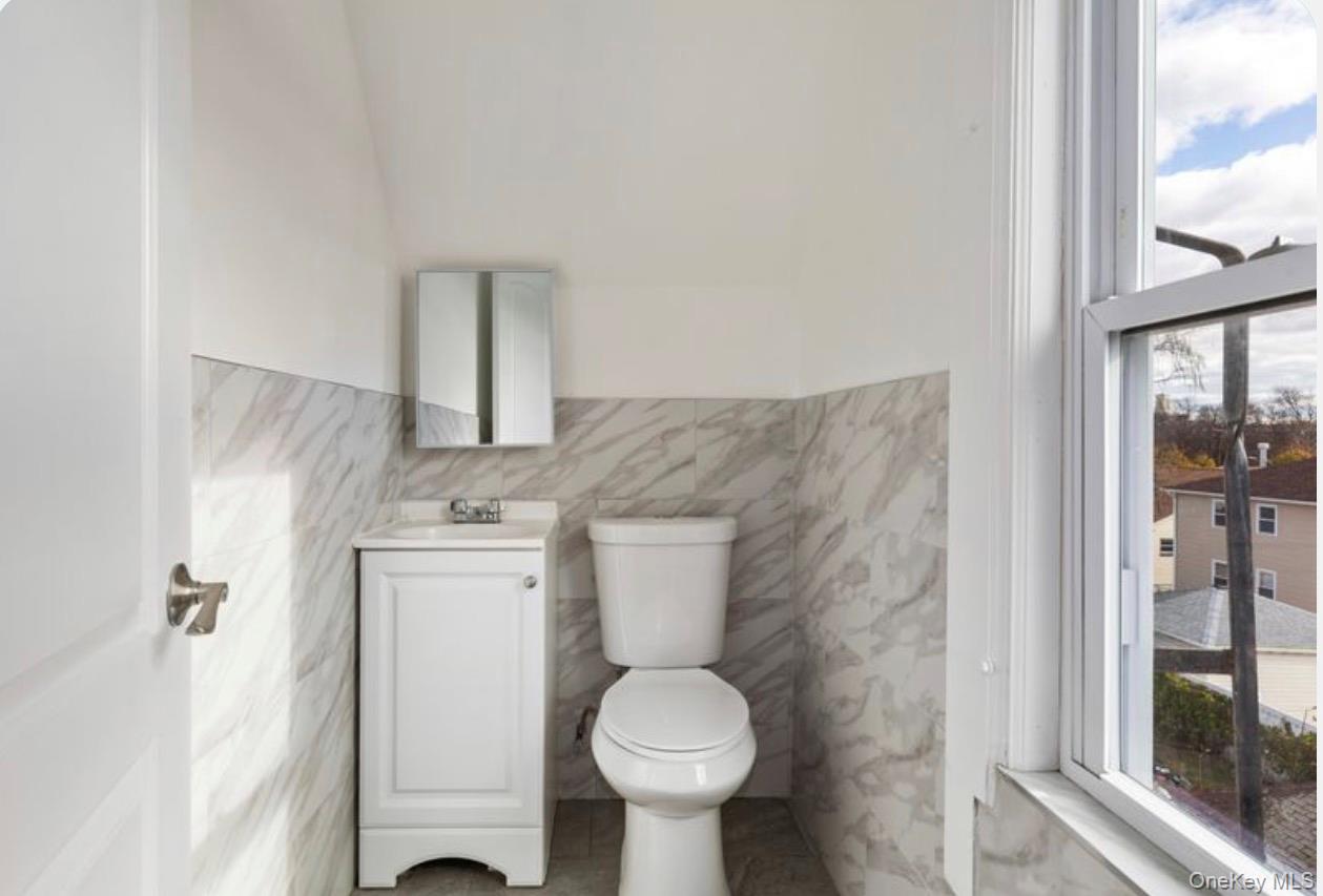 #17 photo, 153-12 122nd Avenue, Jamaica , NY 11434