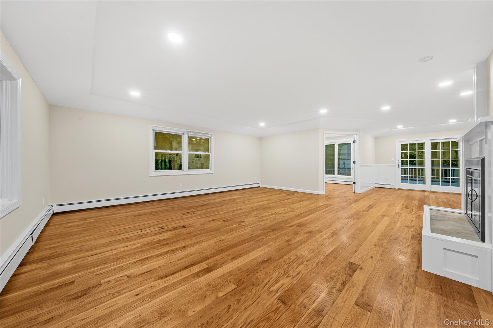 #6 photo, 57 Eastwood Road, サフォーク郡 Miller Place , NY 11764