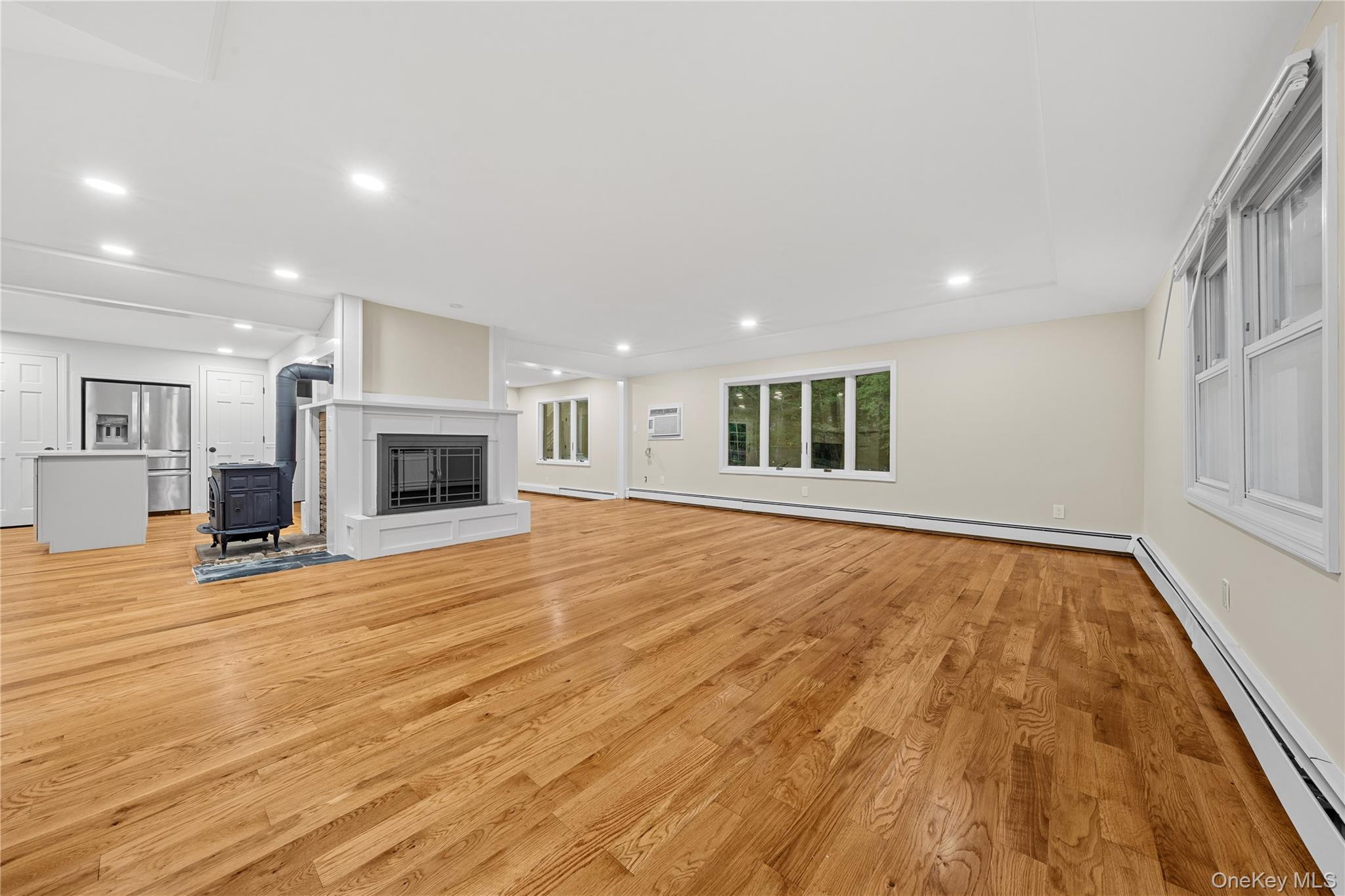 #7 photo, 57 Eastwood Road, サフォーク郡 Miller Place , NY 11764