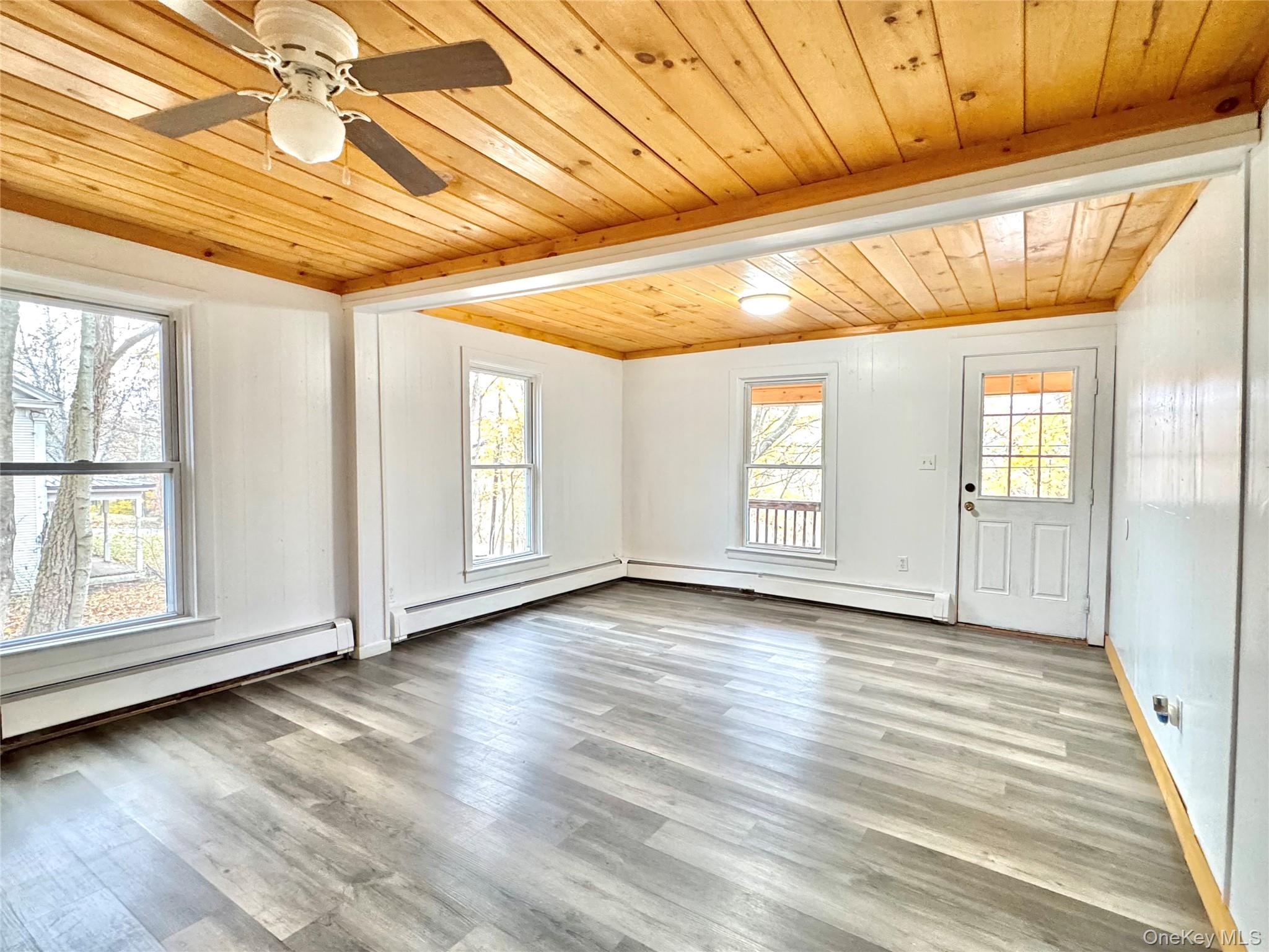 #5 photo, 3840-3844 Route 67, Greenville , NY 12431