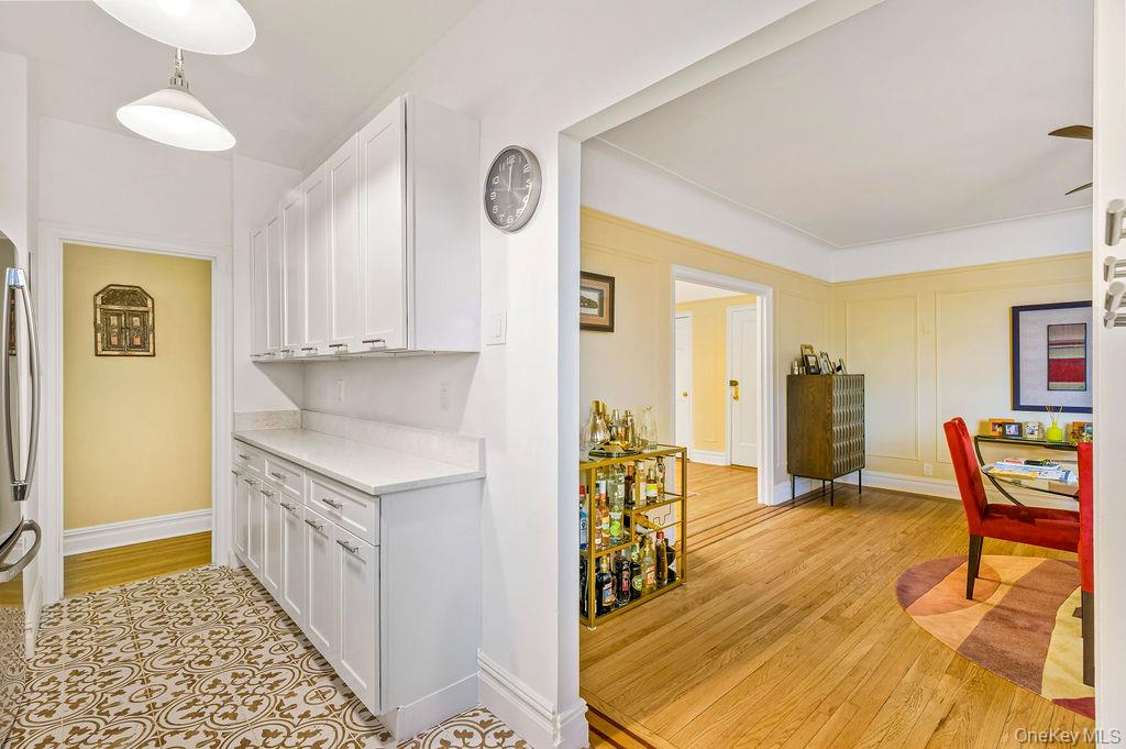 #11 photo, 43 Calton Road, New Rochelle , NY 10804