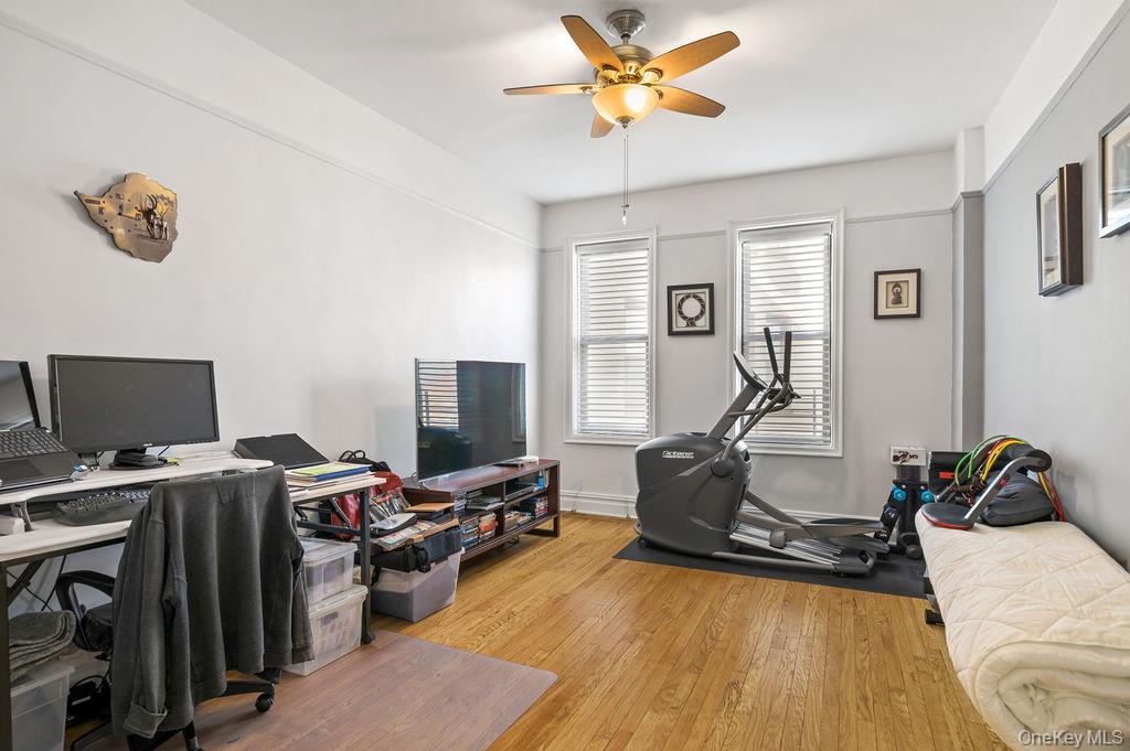 #17 photo, 43 Calton Road, New Rochelle , NY 10804