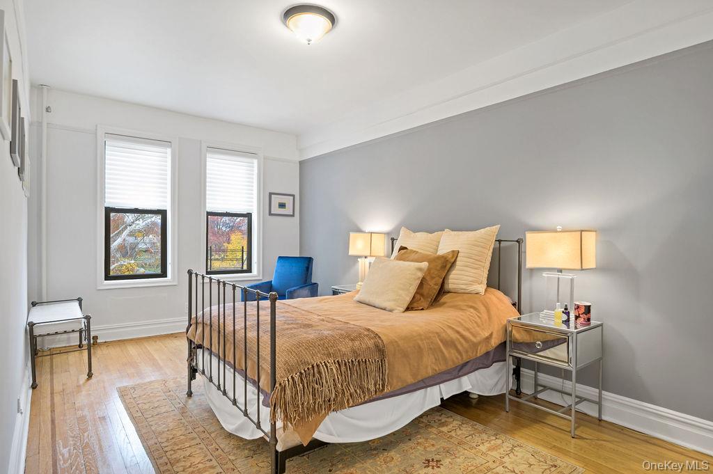 #19 photo, 43 Calton Road, New Rochelle , NY 10804