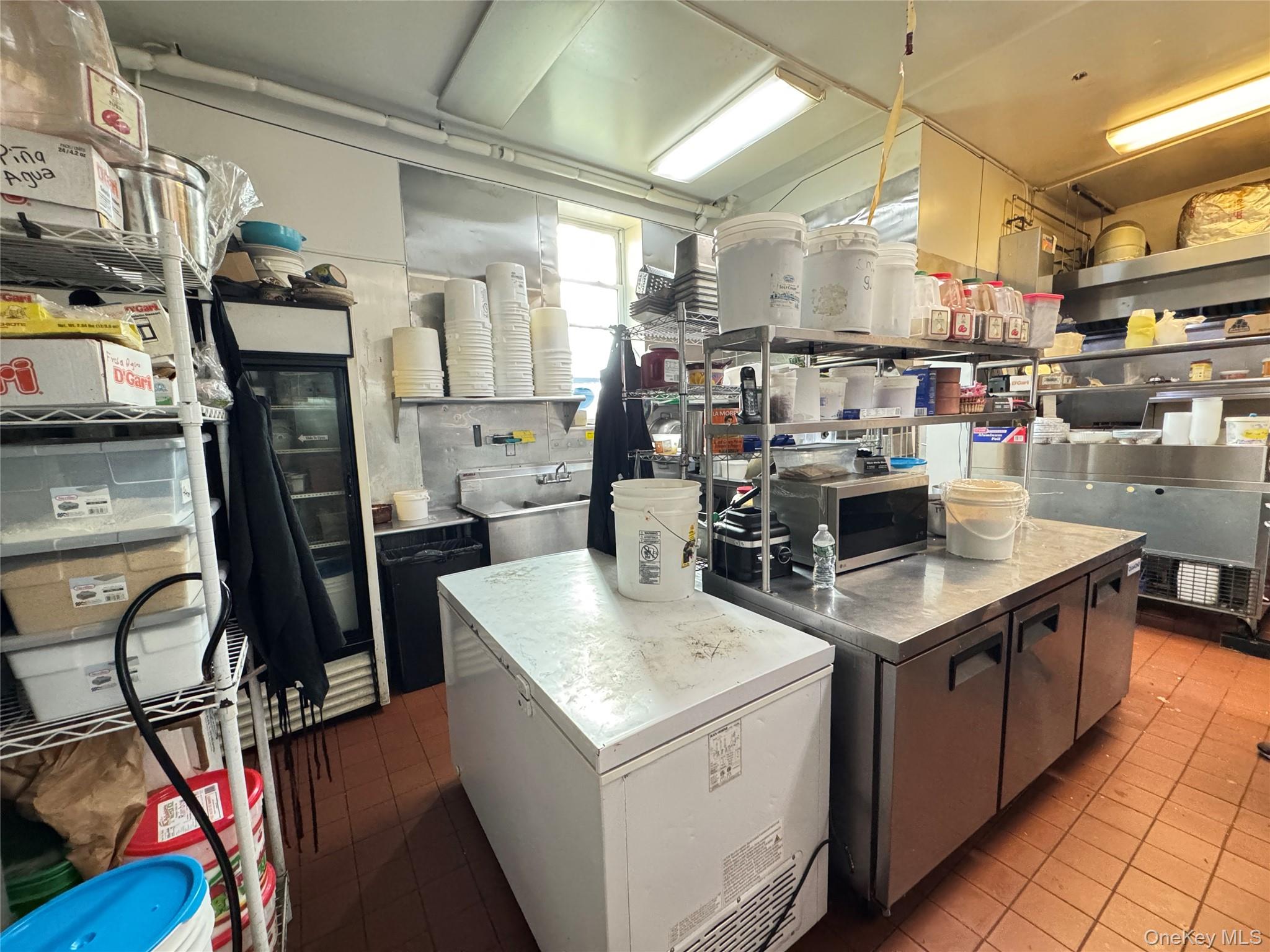 #7 photo, 132-138 Lake Avenue, Yonkers , NY 10703