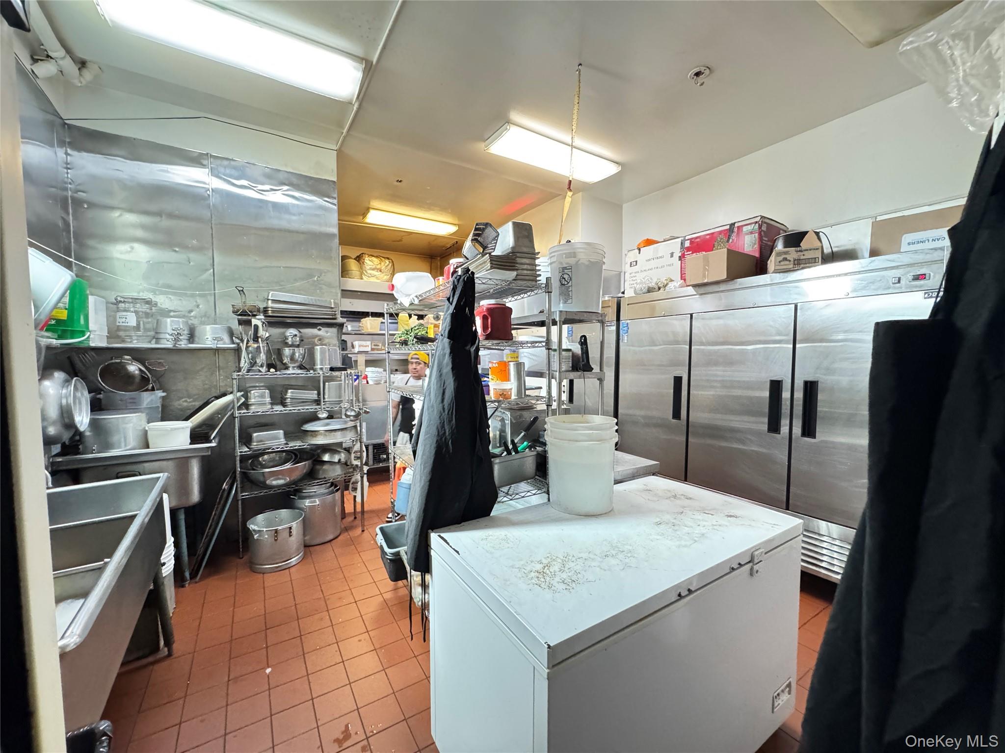 #8 photo, 132-138 Lake Avenue, Yonkers , NY 10703