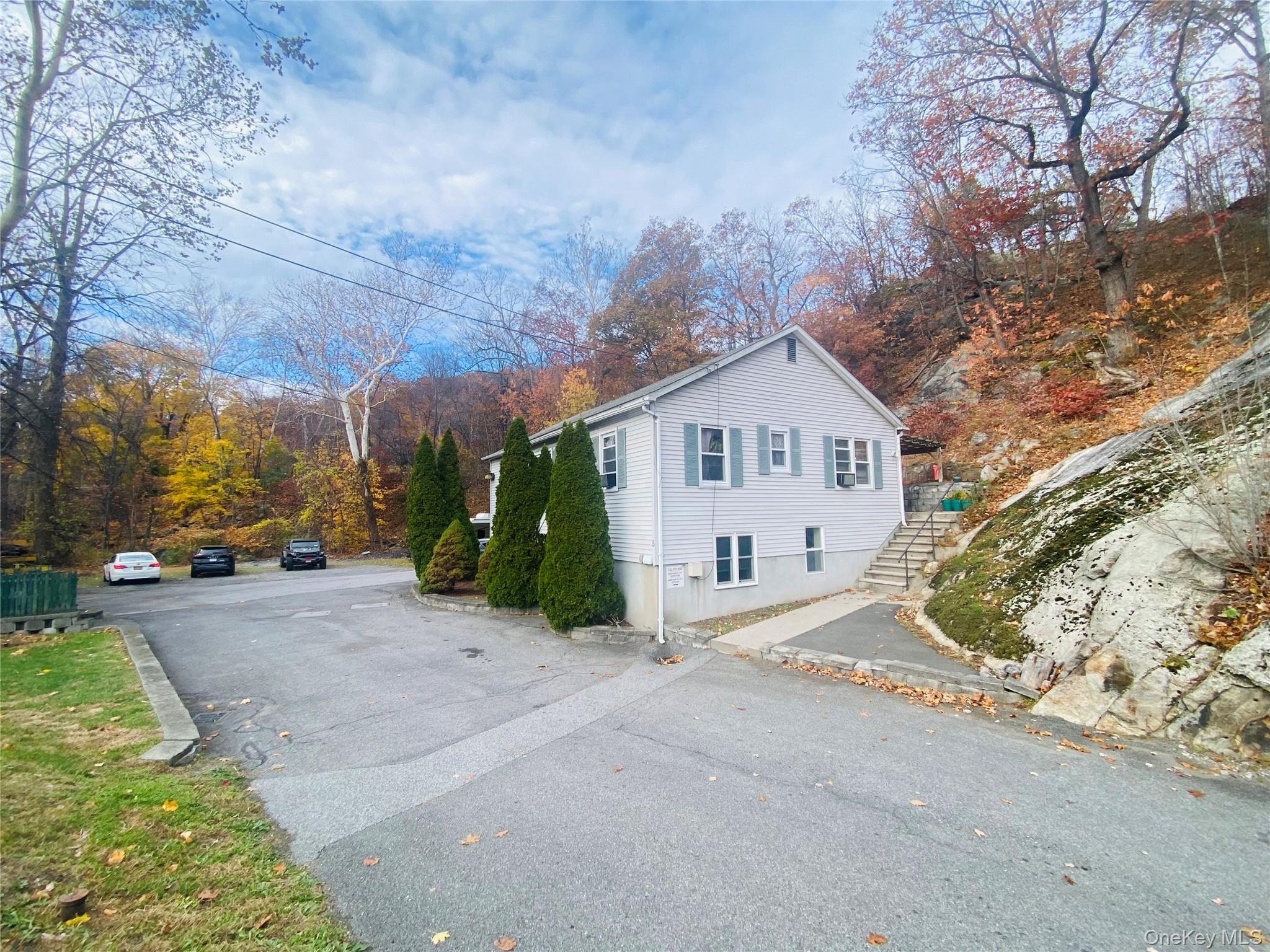 #1 photo, 5 Old state Road, Highland Falls , NY 10928