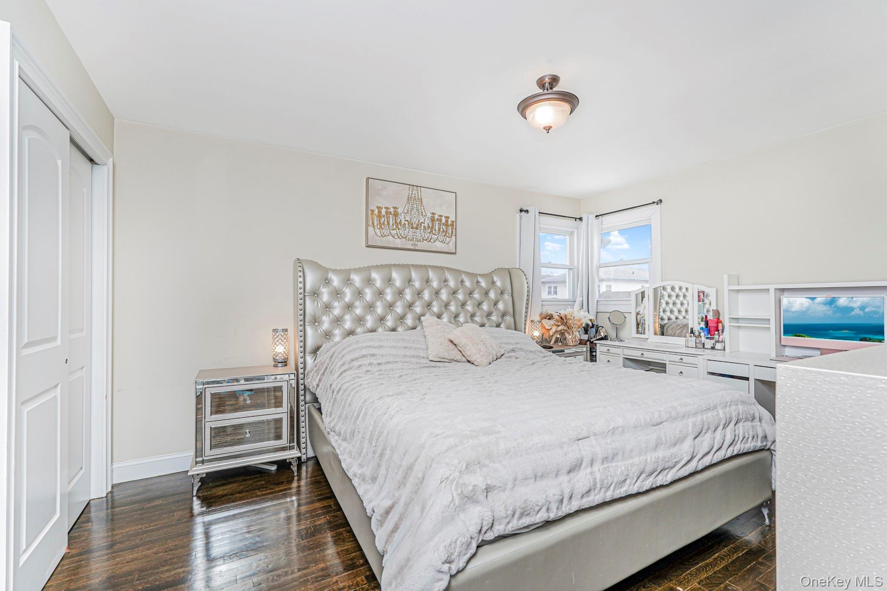 #13 photo, 28 Drumgoole Road, Staten Island , NY 10312