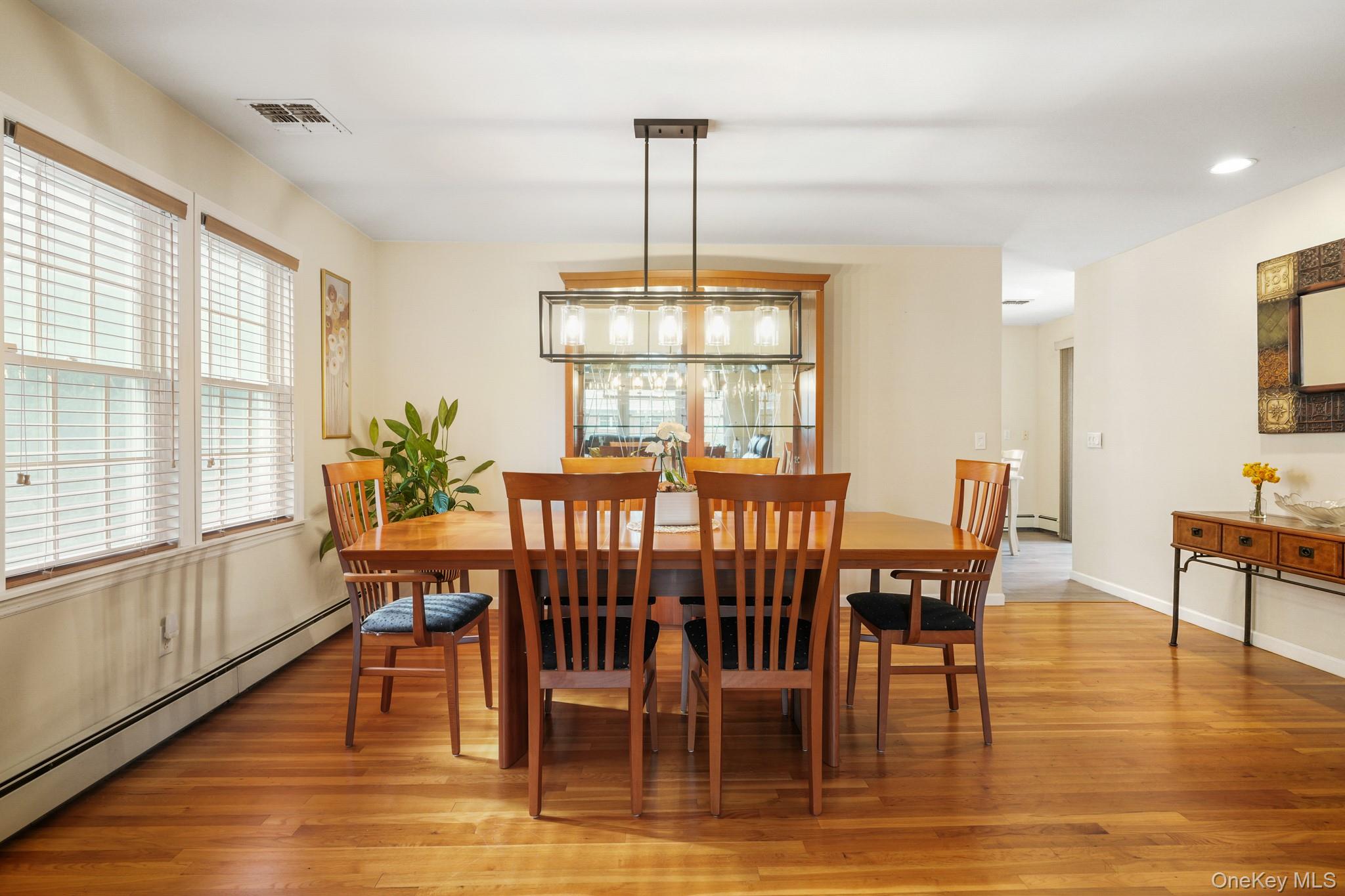 #10 photo, 136 Edgewood Avenue, Thornwood , NY 10594