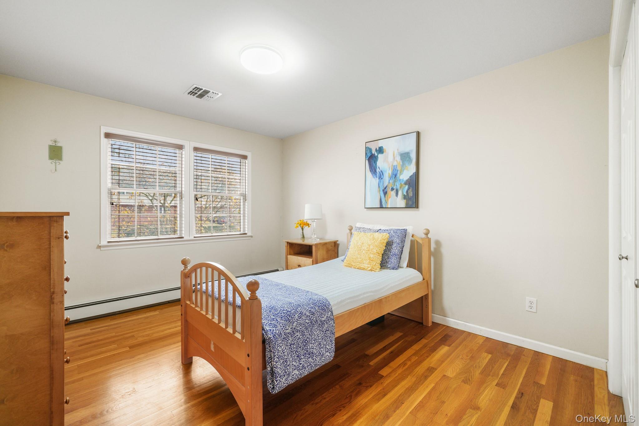 #20 photo, 136 Edgewood Avenue, Thornwood , NY 10594