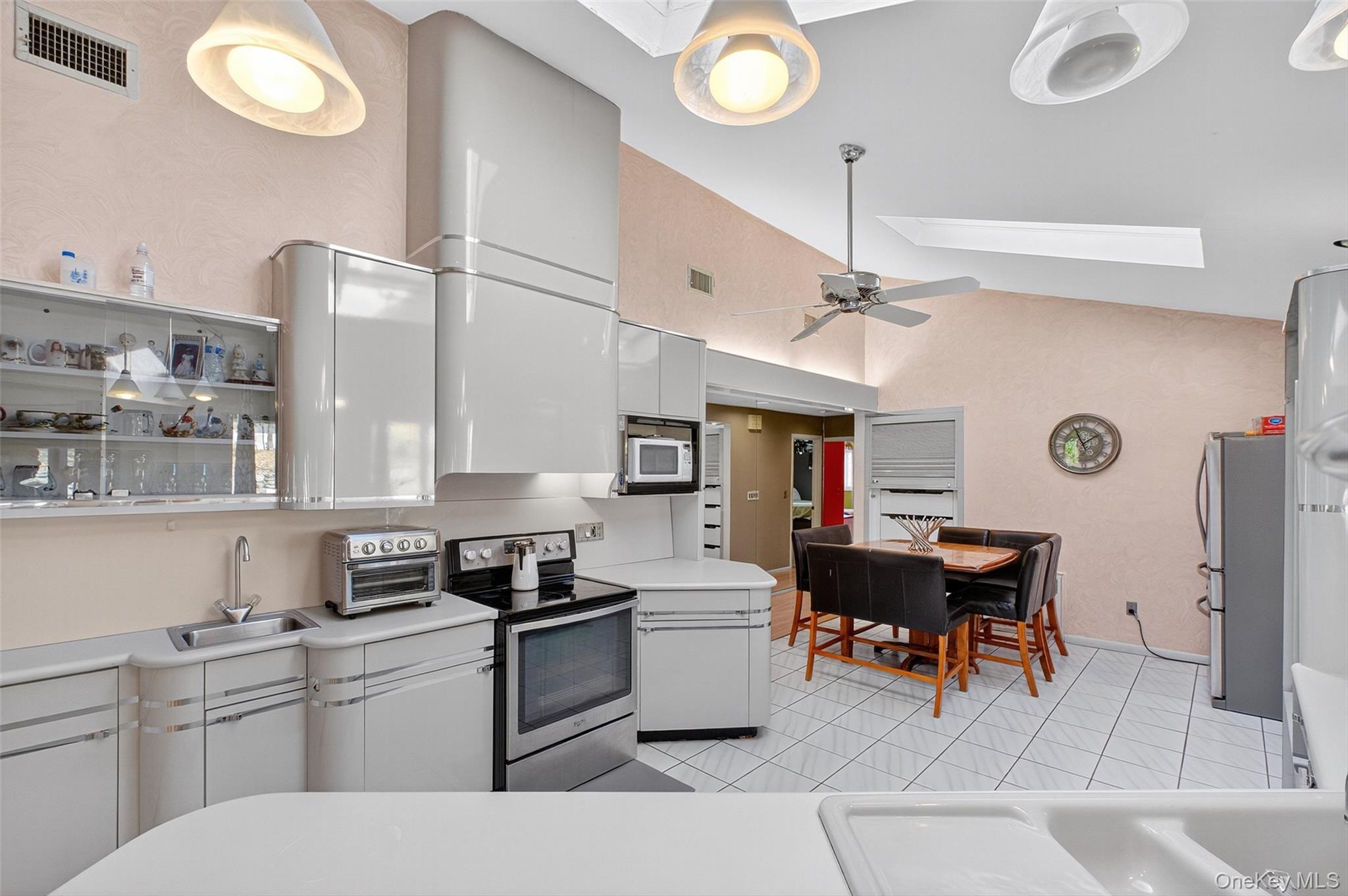 #8 photo, 10 Sunrise Drive, Putnam Valley , NY 10579