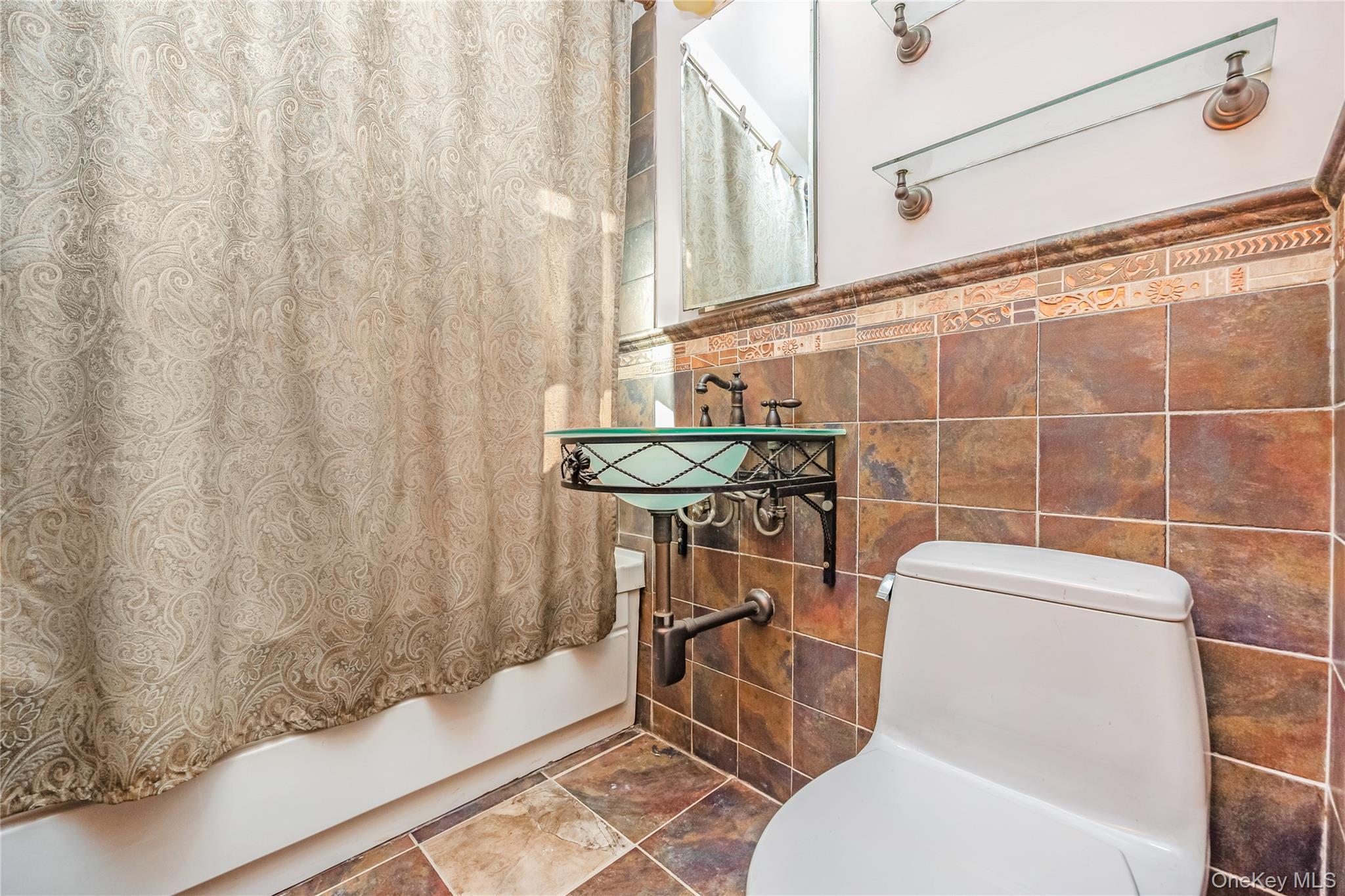 #9 photo, Middle Village, Middle Village , NY 11379