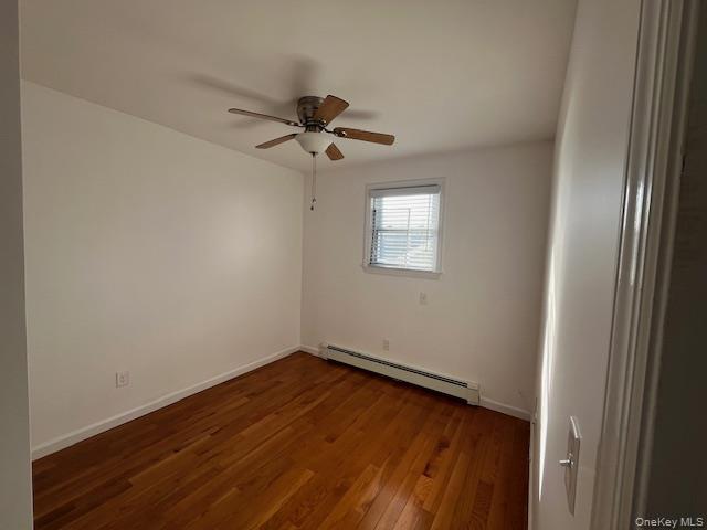 #7 photo, 15 Lee Place, Amityville , NY 11701