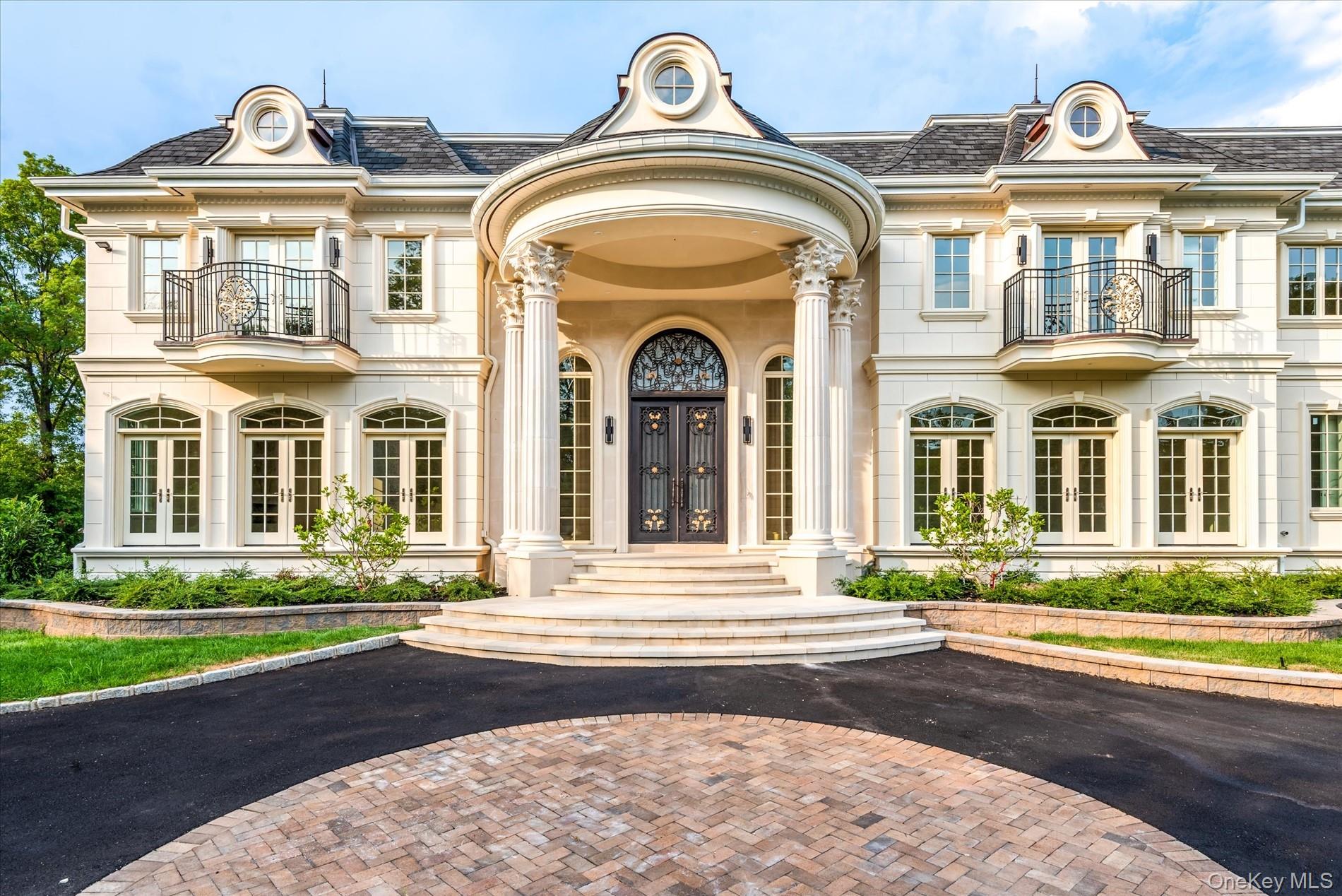 #2 photo, 566A E Shore Road, Great Neck , NY 11024