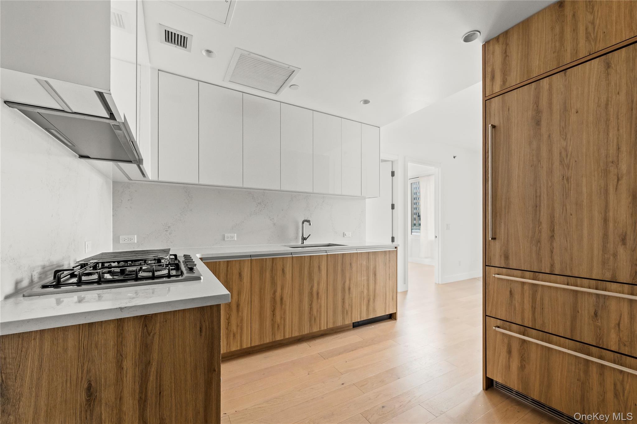 #9 photo, 13618 Maple Avenue, Flushing , NY 11355