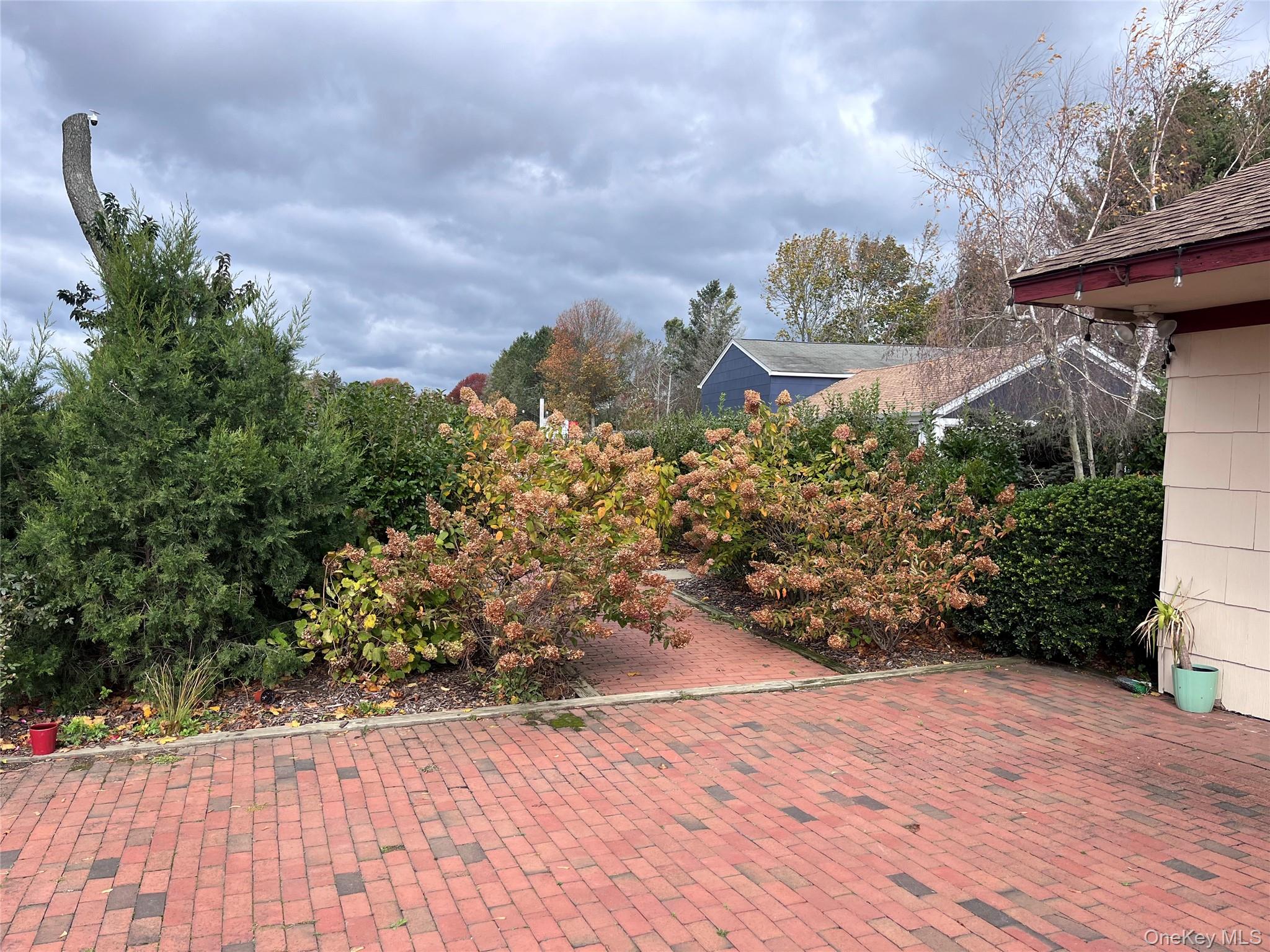 #12 photo, 17525 County Road 48, Cutchogue , NY 11935