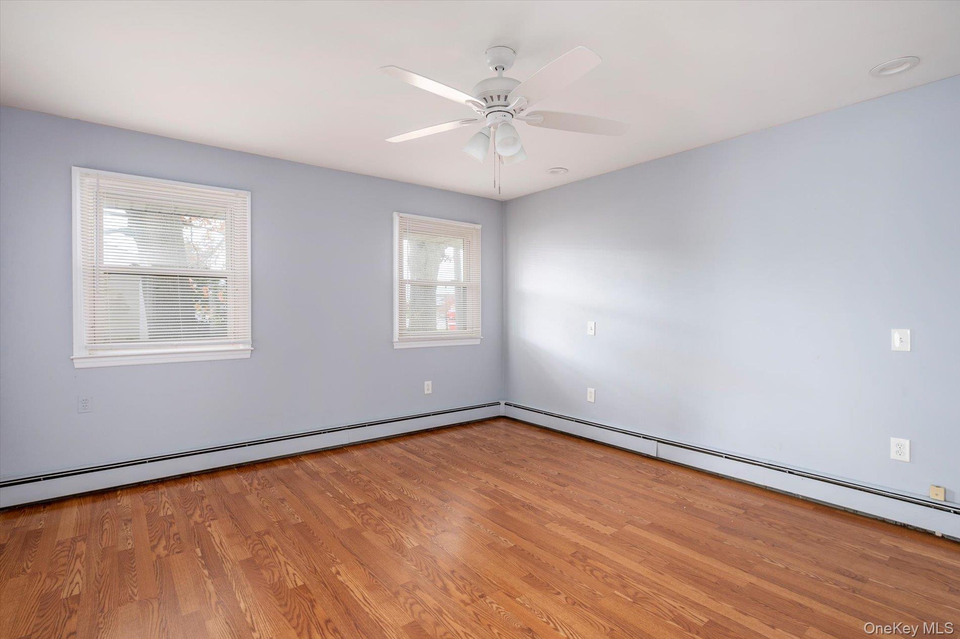 #12 photo, 17 Evans Avenue, Farmingdale , NY 11735