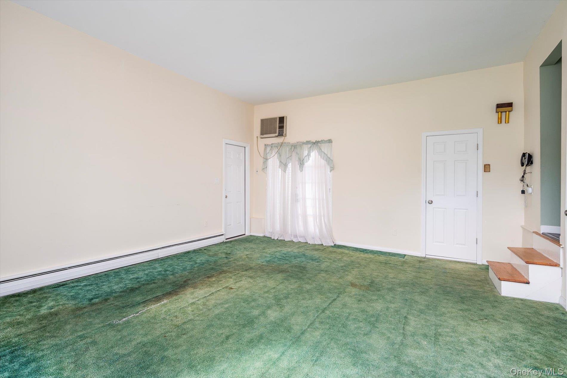 #16 photo, 17 Evans Avenue, Farmingdale , NY 11735