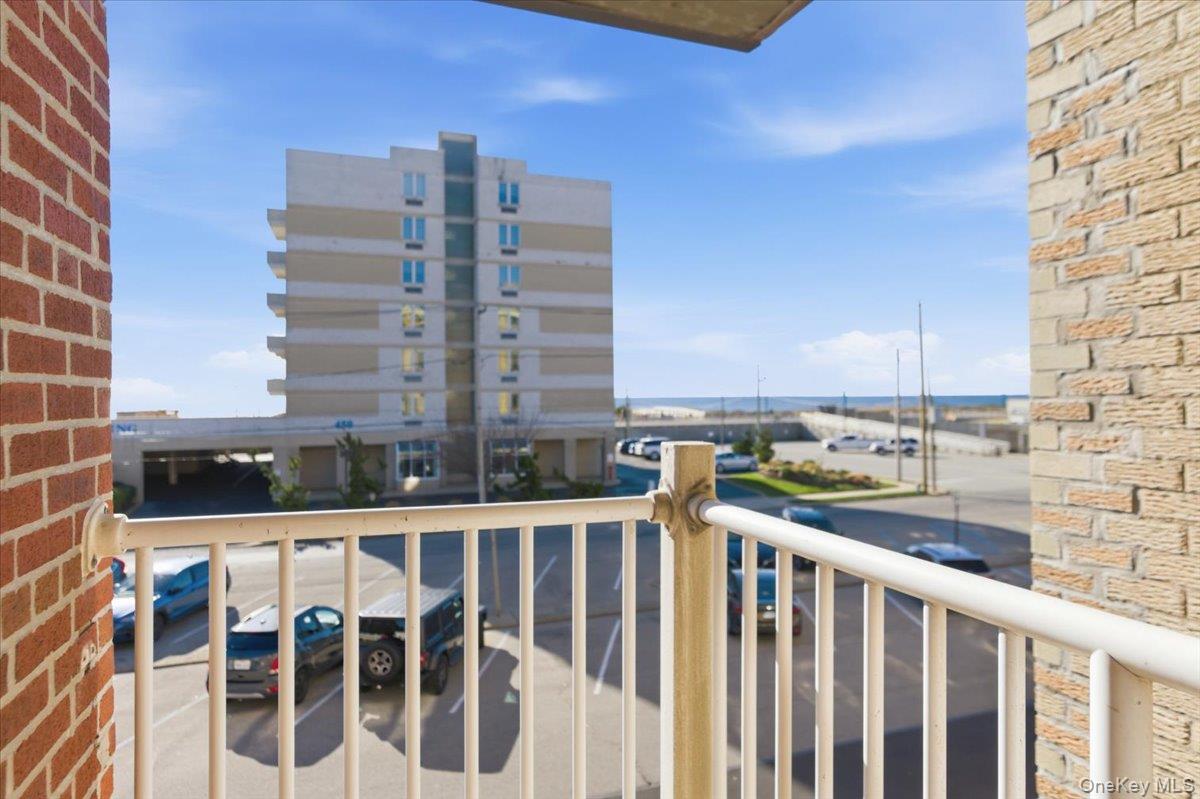 #11 photo, 475 W Broadway, Long Beach , NY 11561