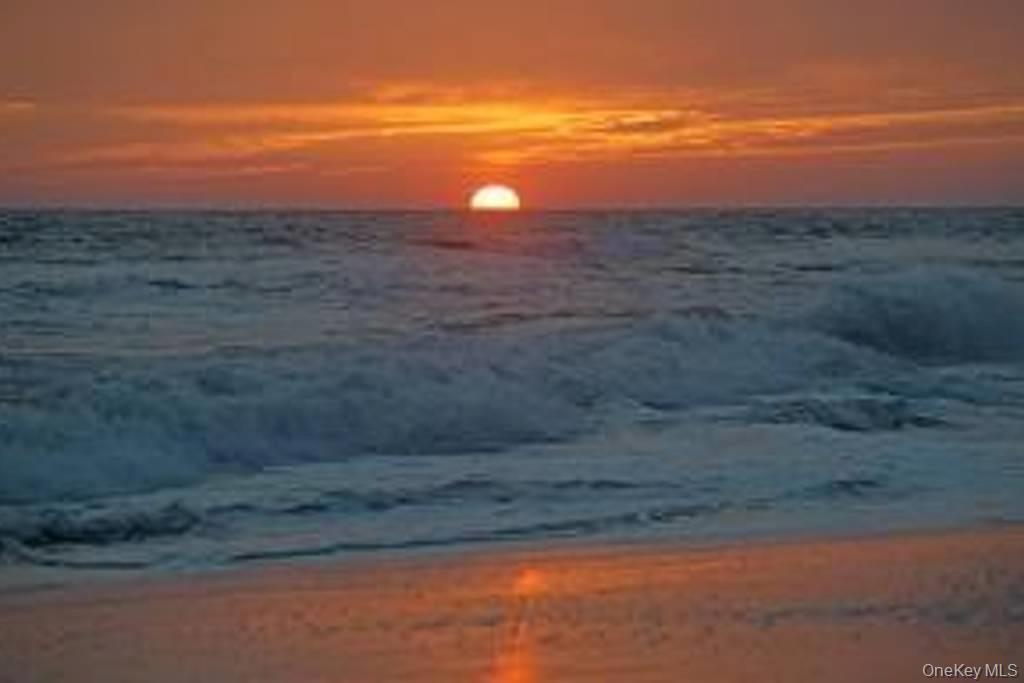 #18 photo, 475 W Broadway, Long Beach , NY 11561