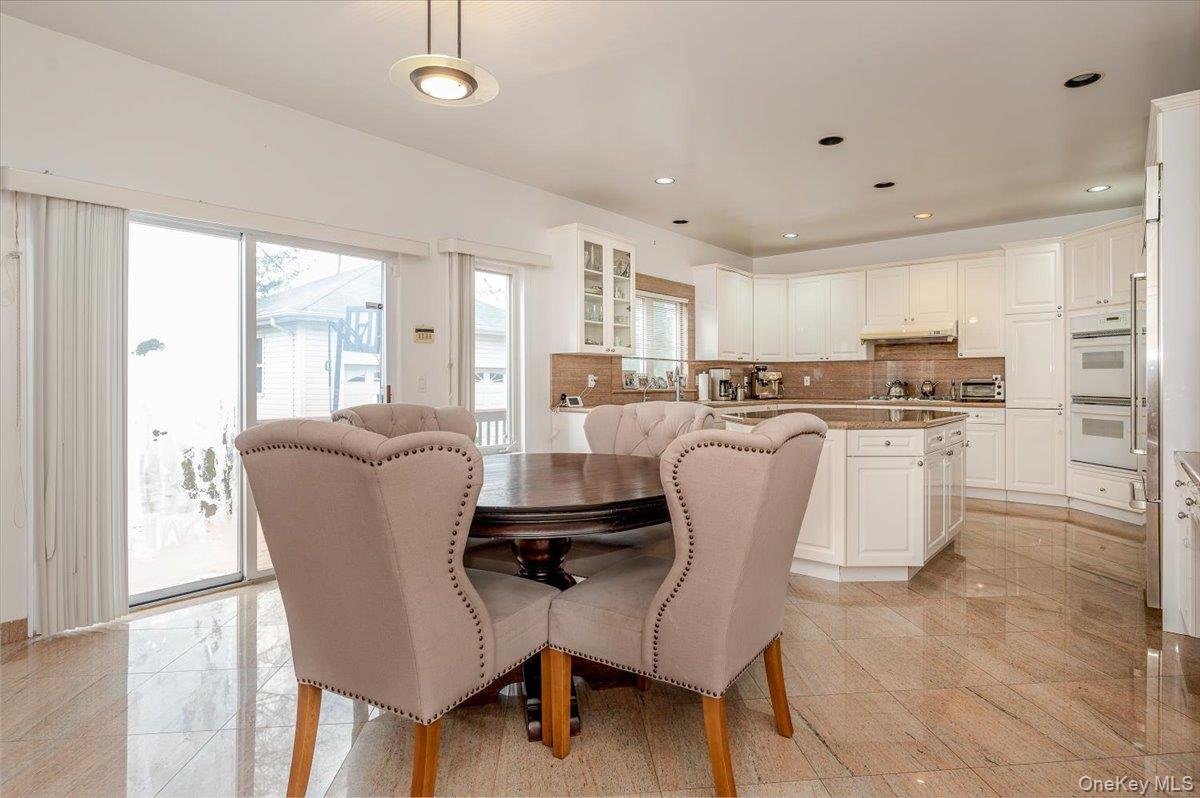 #11 photo, 11 Drury Lane, Great Neck , NY 11023