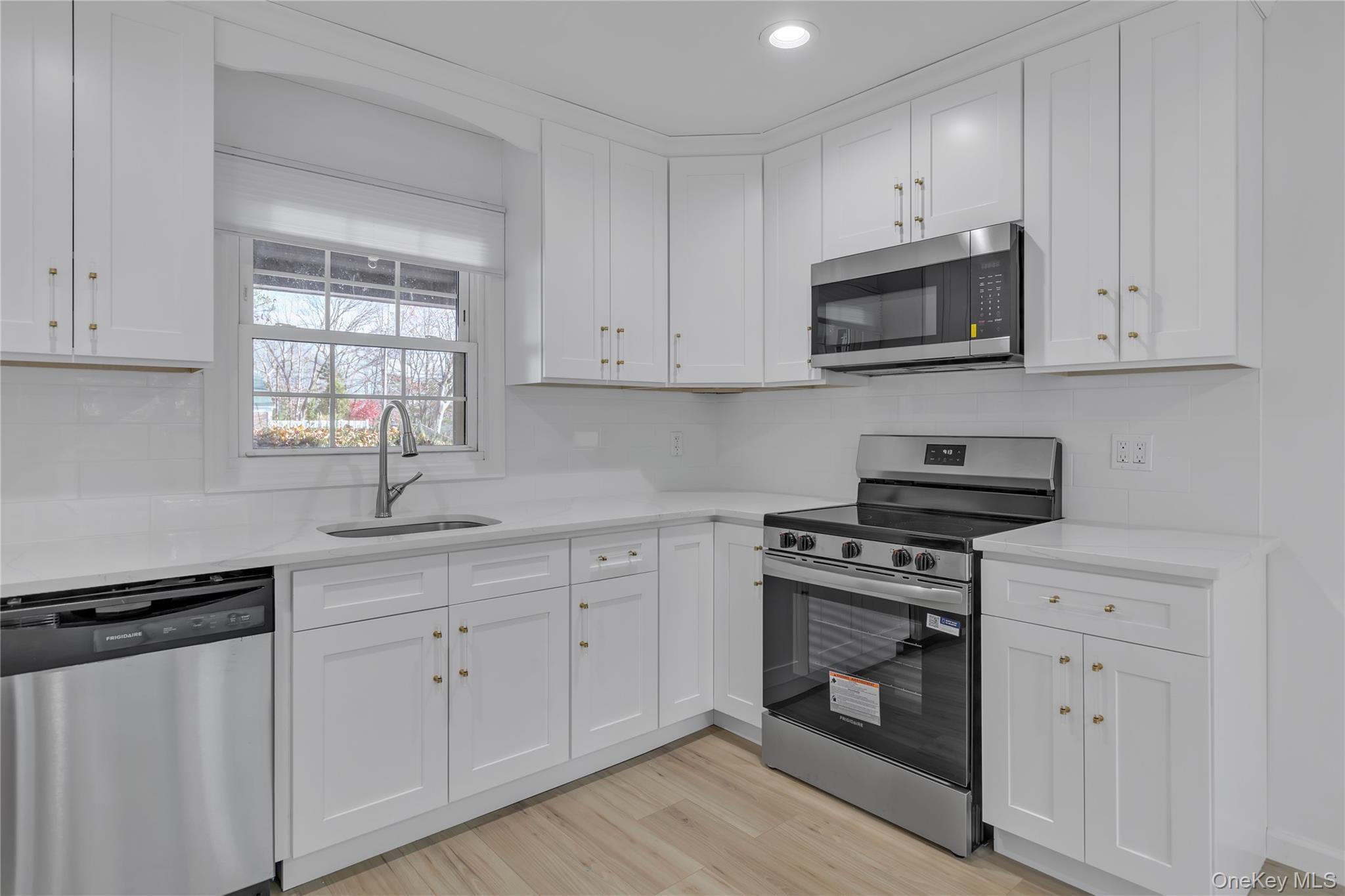 #9 photo, 4 Hillsdale Lane, サフォーク郡 Coram , NY 11727