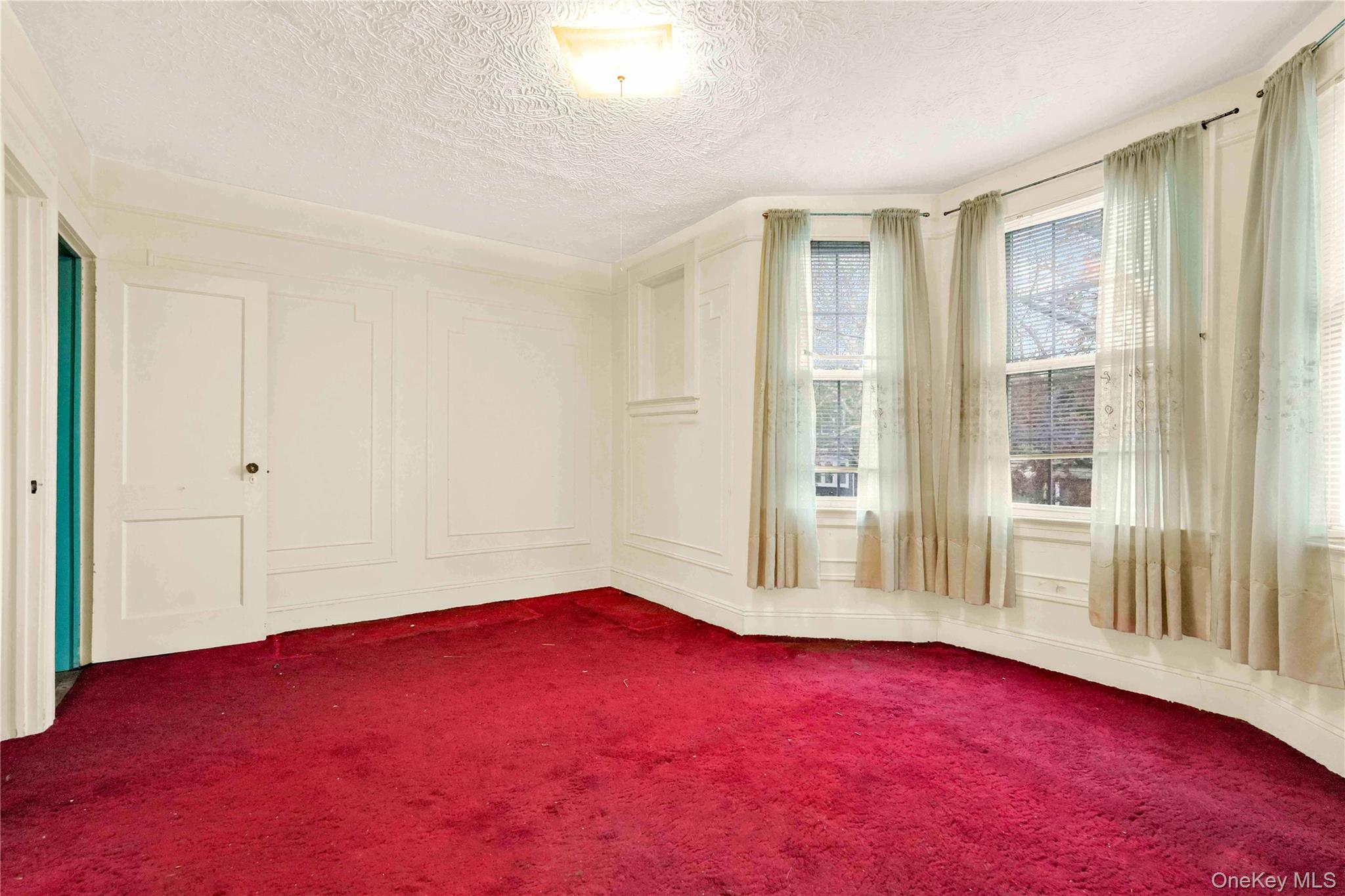 #13 photo, 62-63 60th Drive, Maspeth , NY 11378