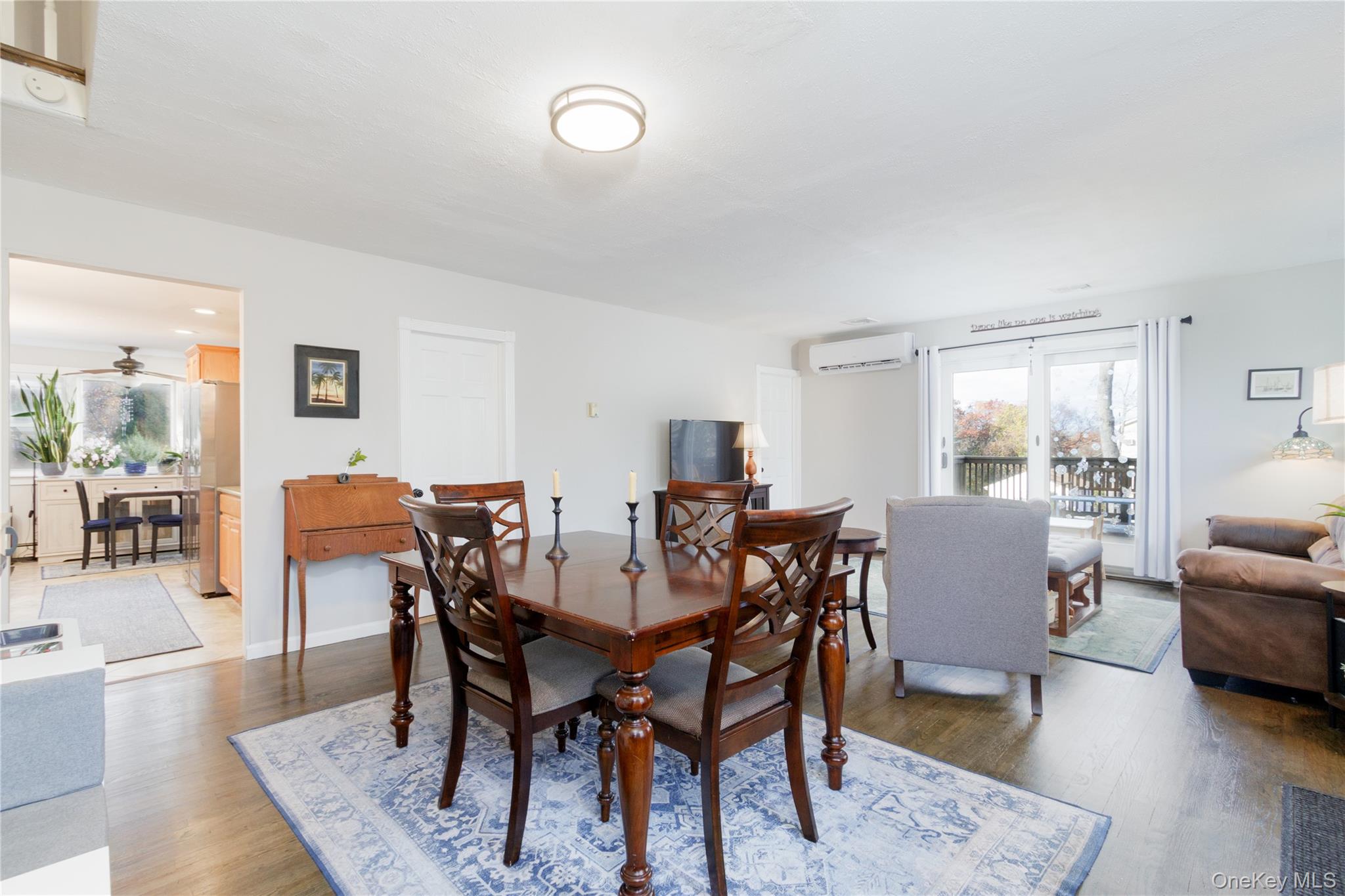 #10 photo, 38 Manhasset Road, Sound Beach , NY 11789