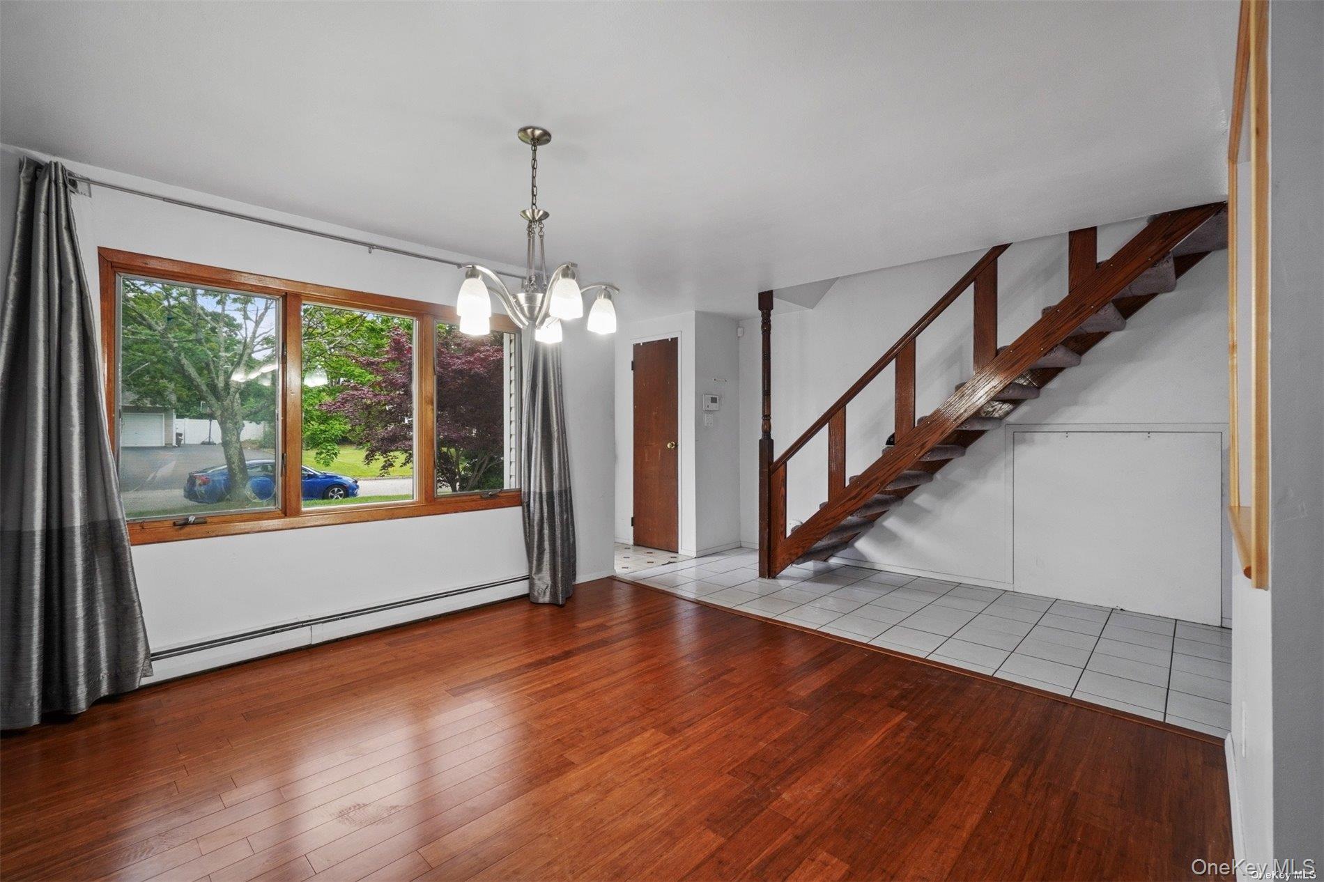 #11 photo, 64 Pitchpine Place, サフォーク郡 Medford , NY 11763