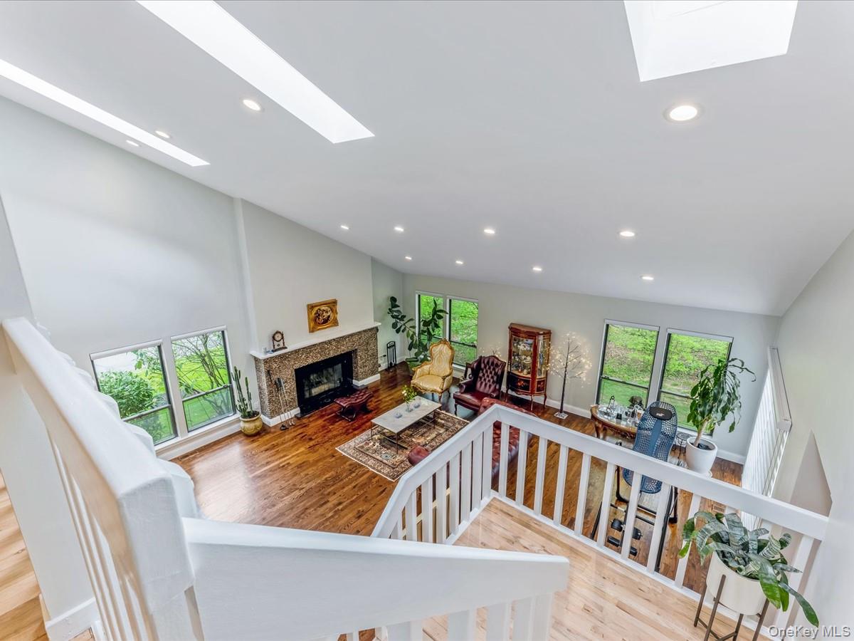 #20 photo, 54 Harvard Road, Manhasset , NY 11030