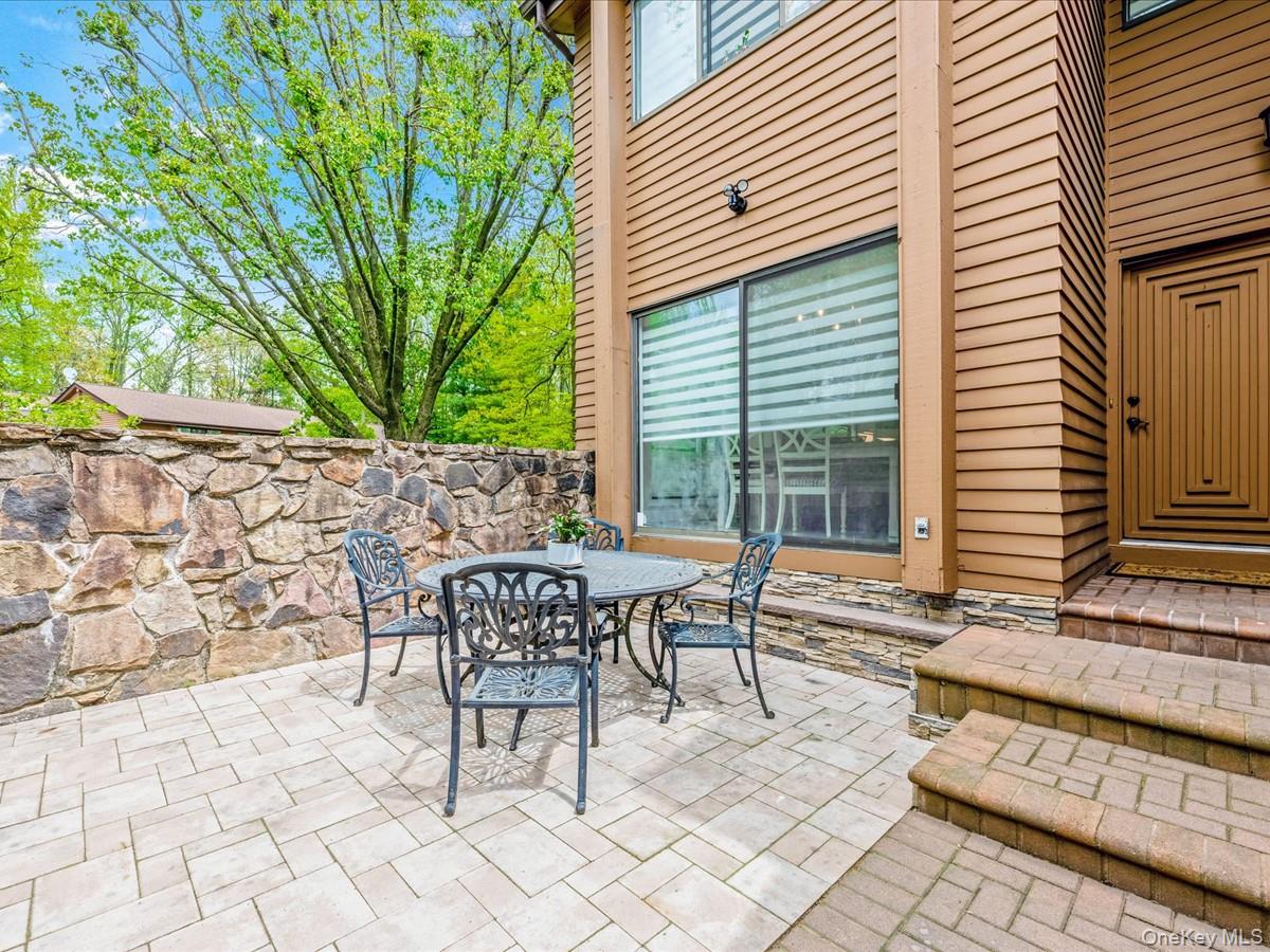 #4 photo, 54 Harvard Road, Manhasset , NY 11030