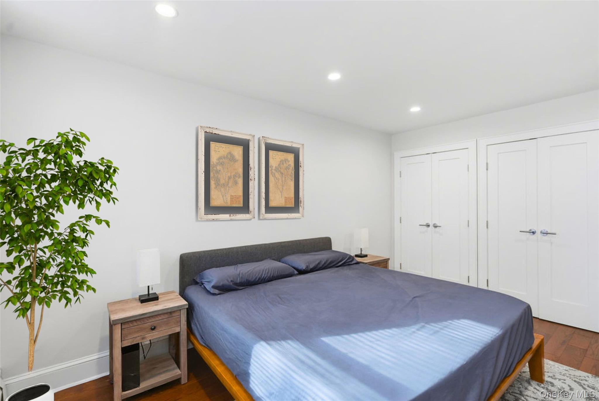 #11 photo, 45 Hill Park Avenue, Great Neck , NY 11021