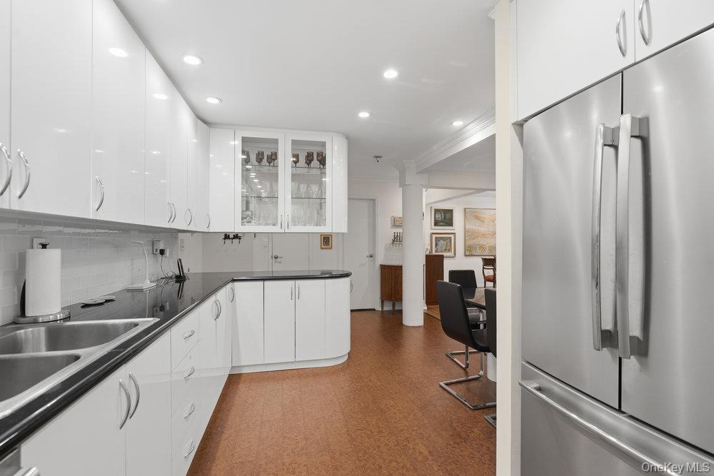 #16 photo, 30 Stoner Avenue, Great Neck , NY 11021