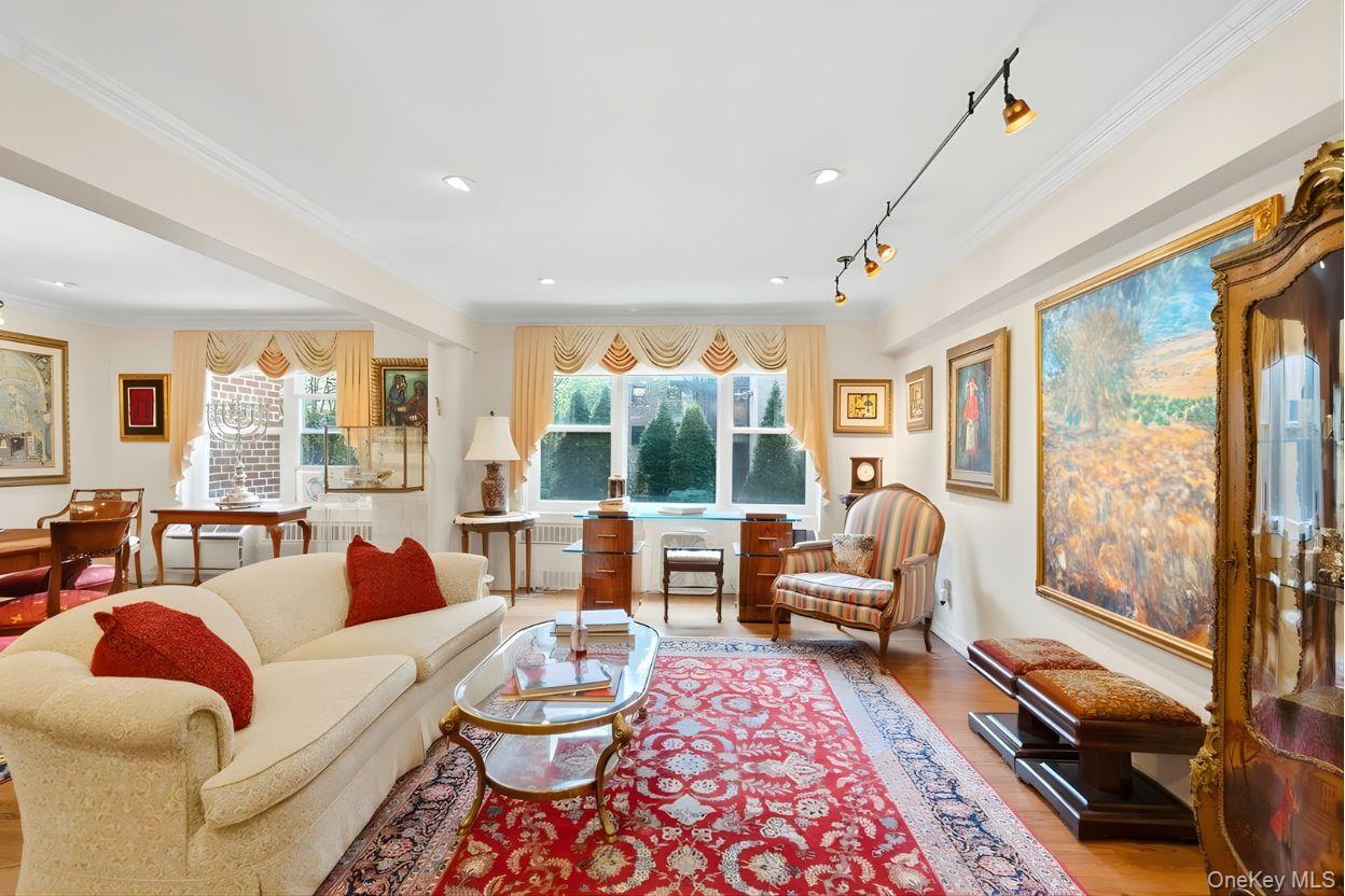 #5 photo, 30 Stoner Avenue, Great Neck , NY 11021