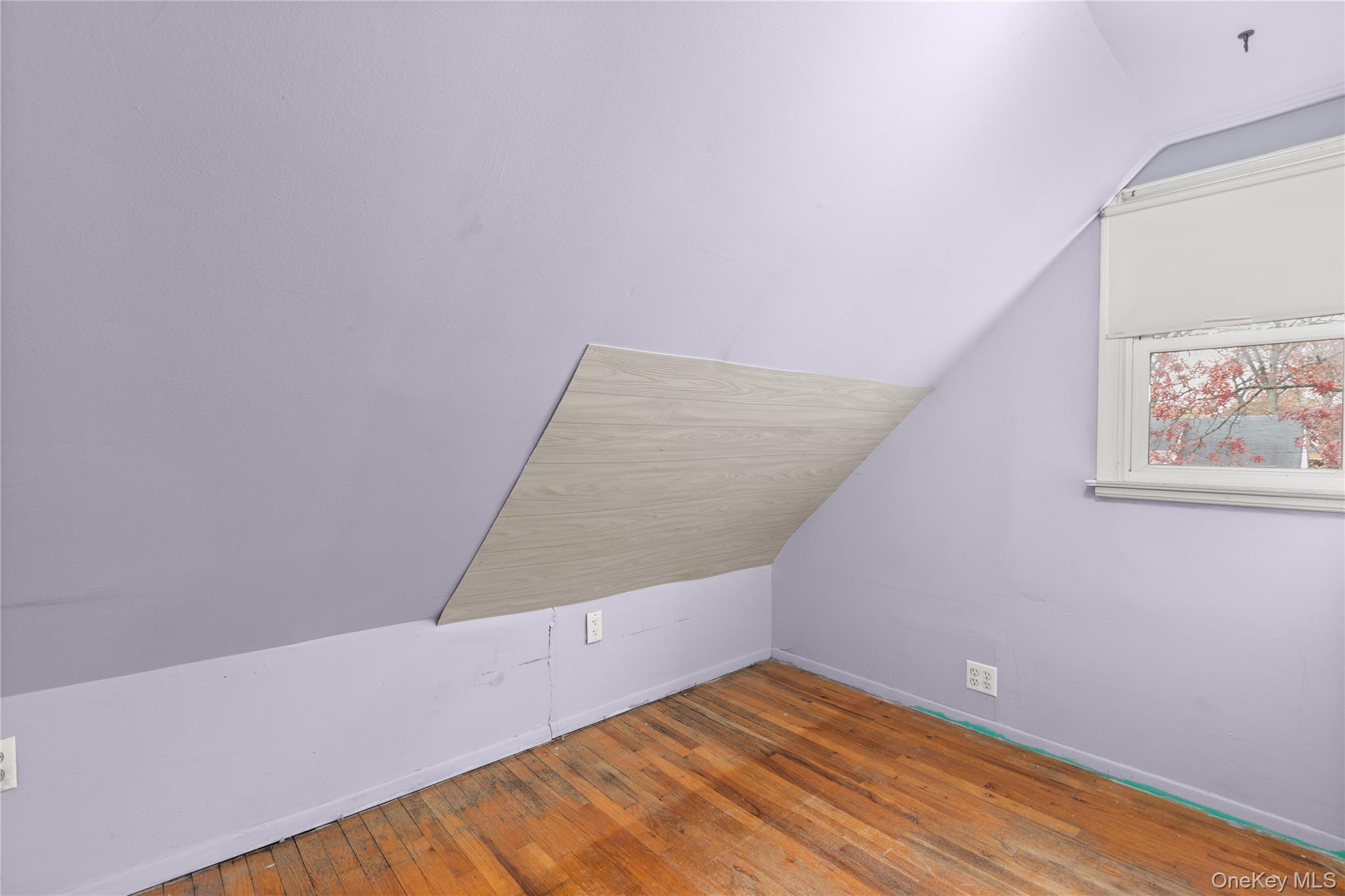 #12 photo, 6 Dunwoodie Avenue, West Islip , NY 11795