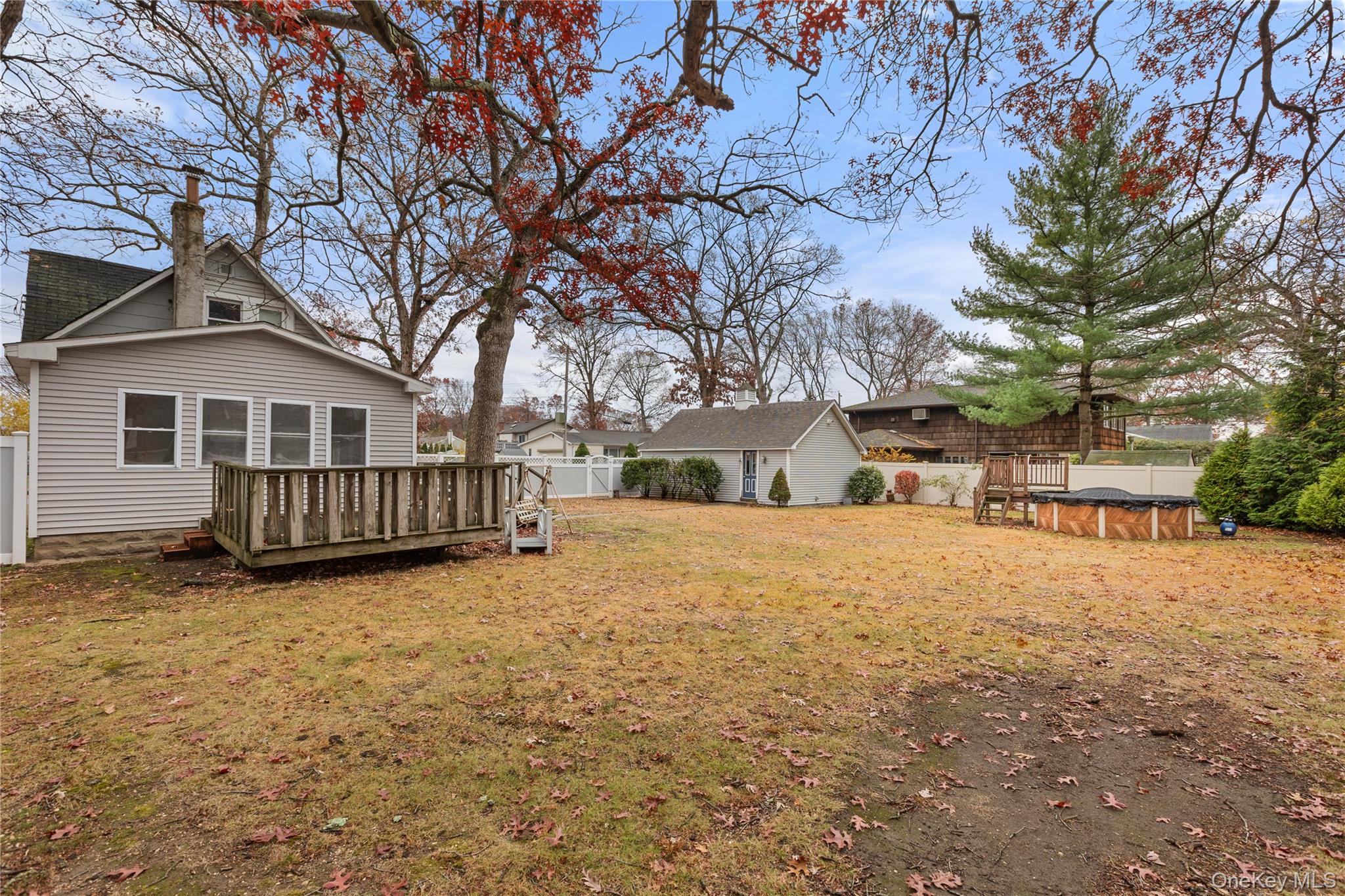#18 photo, 6 Dunwoodie Avenue, West Islip , NY 11795