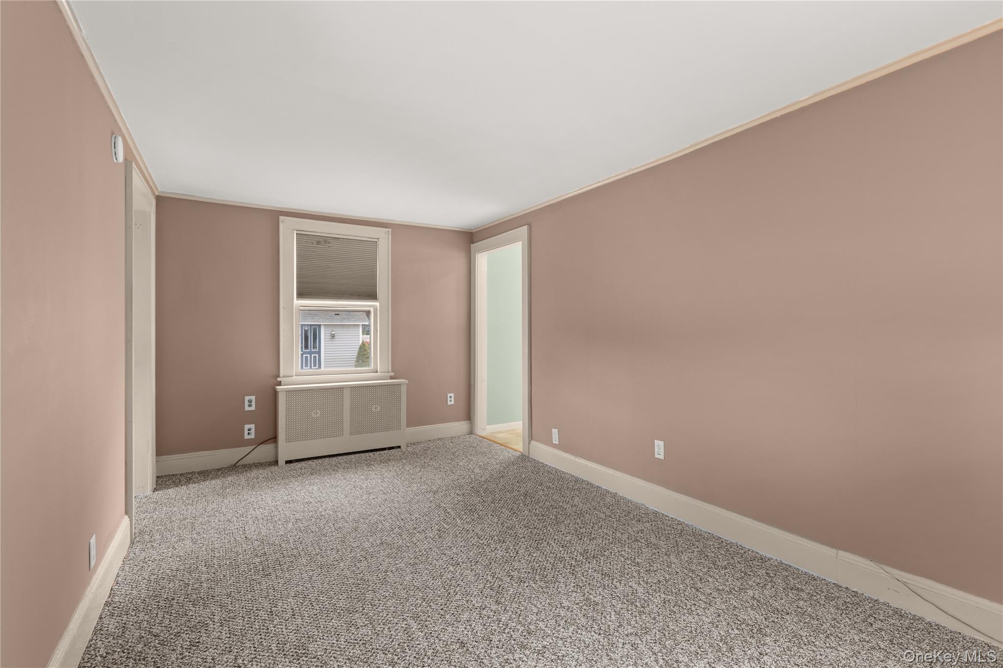 #5 photo, 6 Dunwoodie Avenue, West Islip , NY 11795