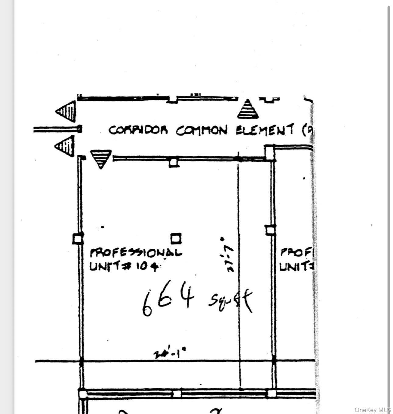 #7 photo, 4125 Kissena Boulevard, Flushing , NY 11355