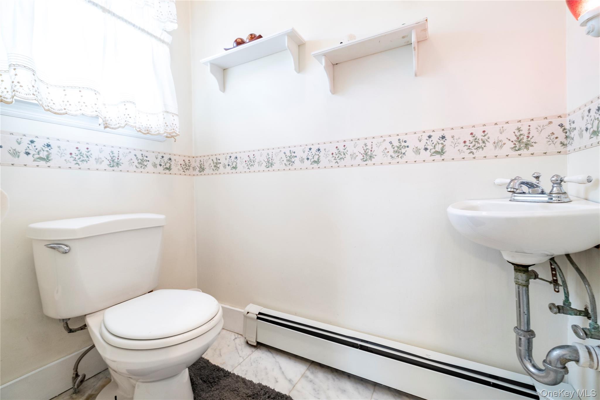 #10 photo, 23 Plainfield Avenue, East Rockaway , NY 11518