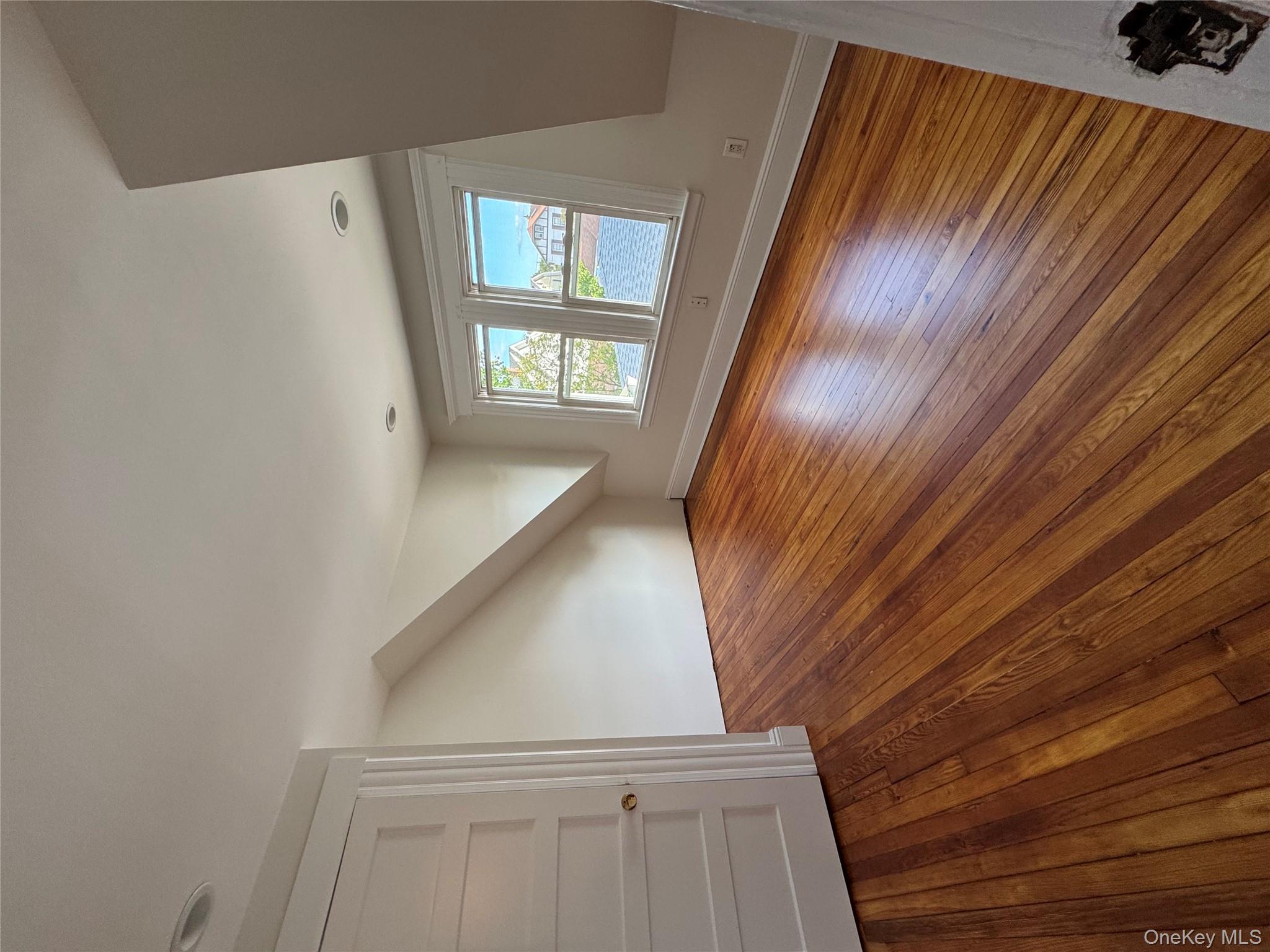 #15 photo, 23 Plainfield Avenue, East Rockaway , NY 11518