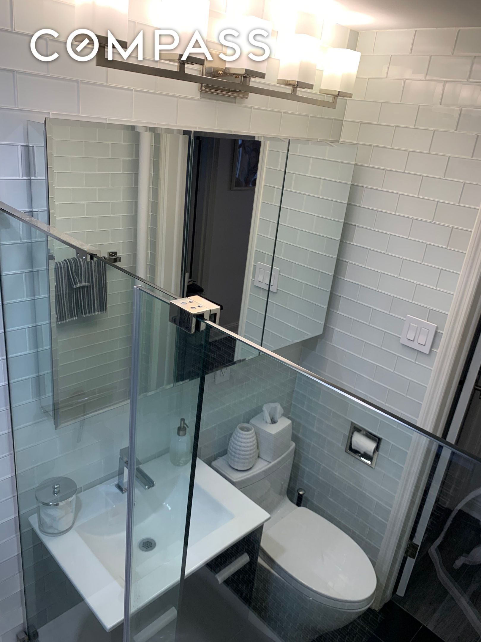 #6 photo, 19-50 80th Street, Astoria , NY 11370