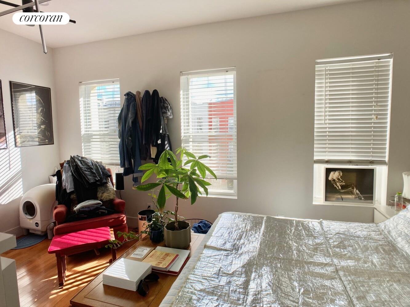 #4 photo, Brooklyn, Bushwick , NY 11221