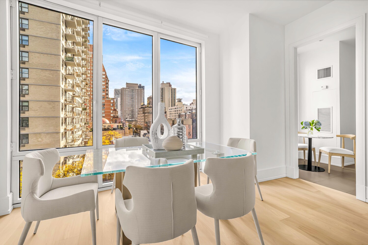 #3 photo, 255 E 74TH Street, Lenox Hill , NY 10021