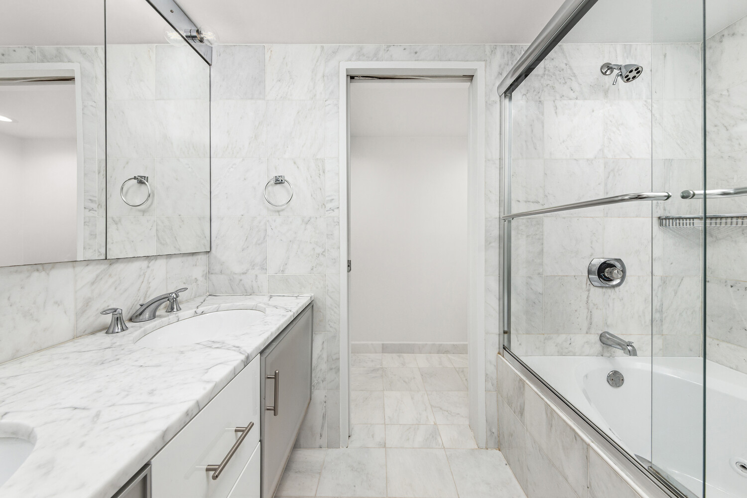 #10 photo, 240 E 67TH Street, Lenox Hill , NY 10021