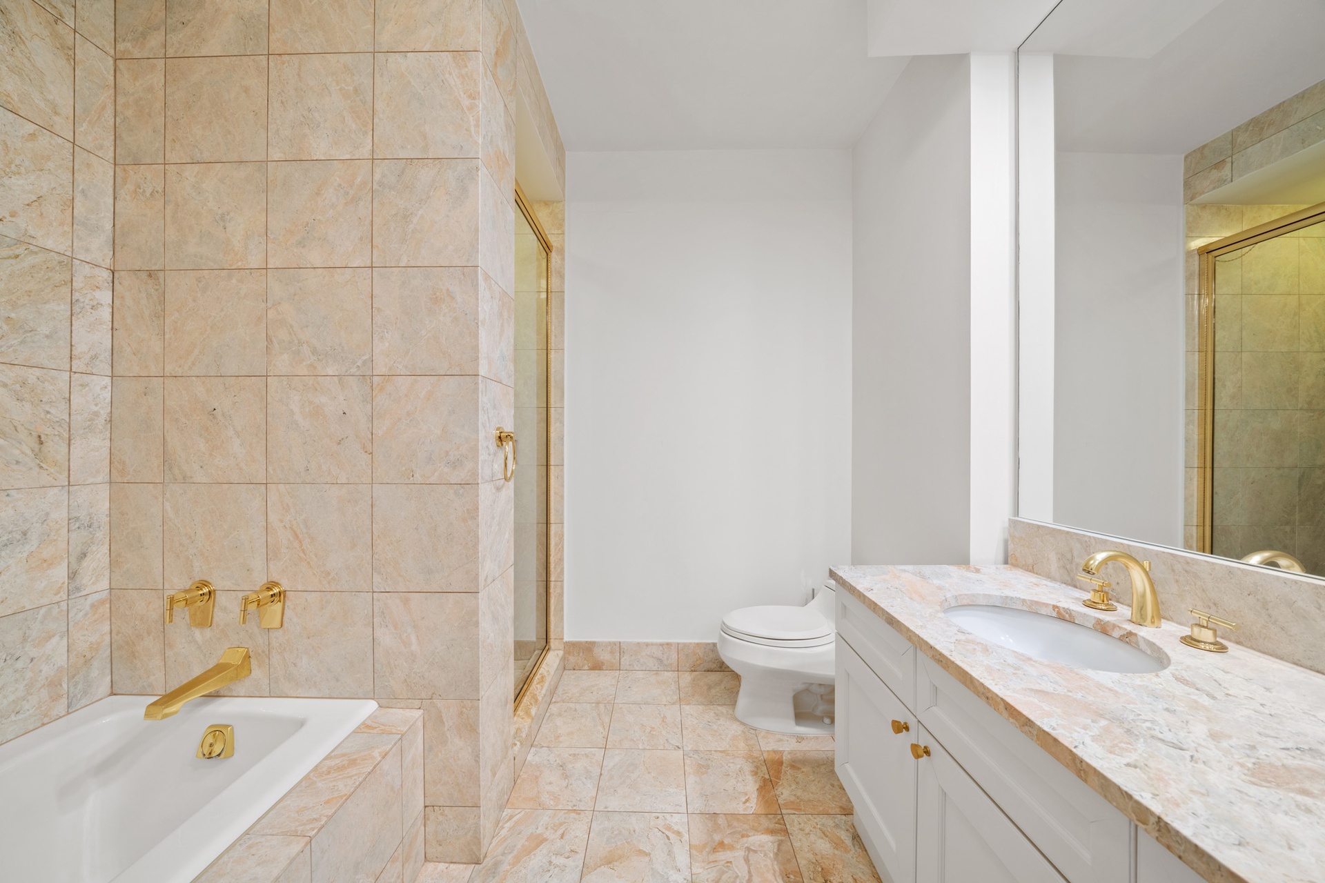 #14 photo, New York City, 曼哈頓 上西城林肯廣場 Lincoln Square , NY 10069