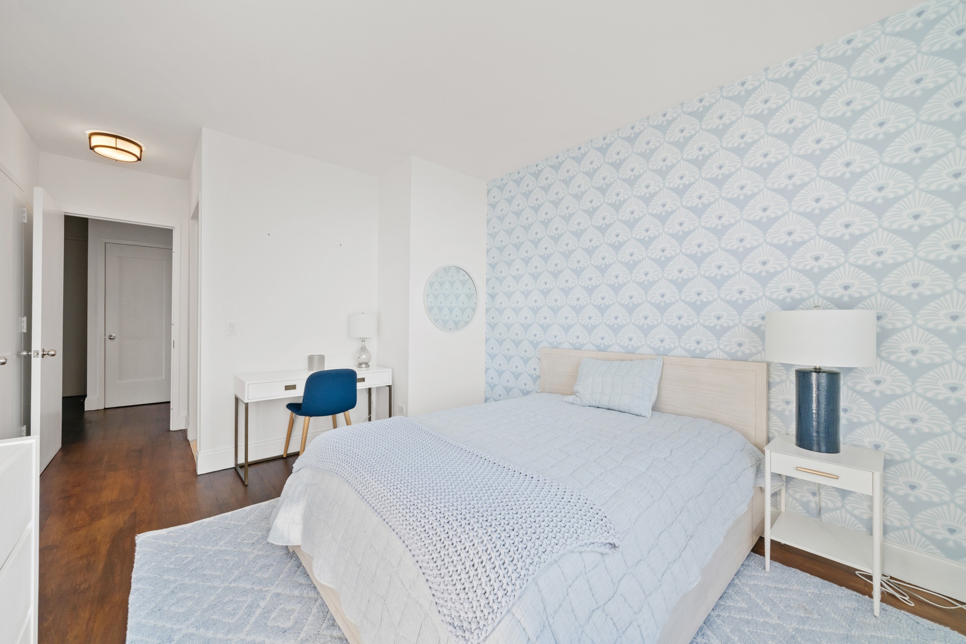 #16 photo, New York City, 曼哈頓 上西城林肯廣場 Lincoln Square , NY 10069